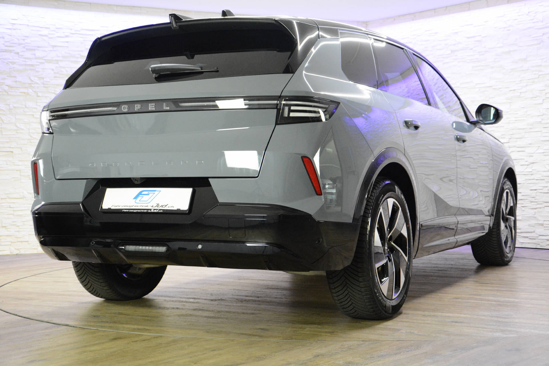 OPEL Grandland-e GS-image-4