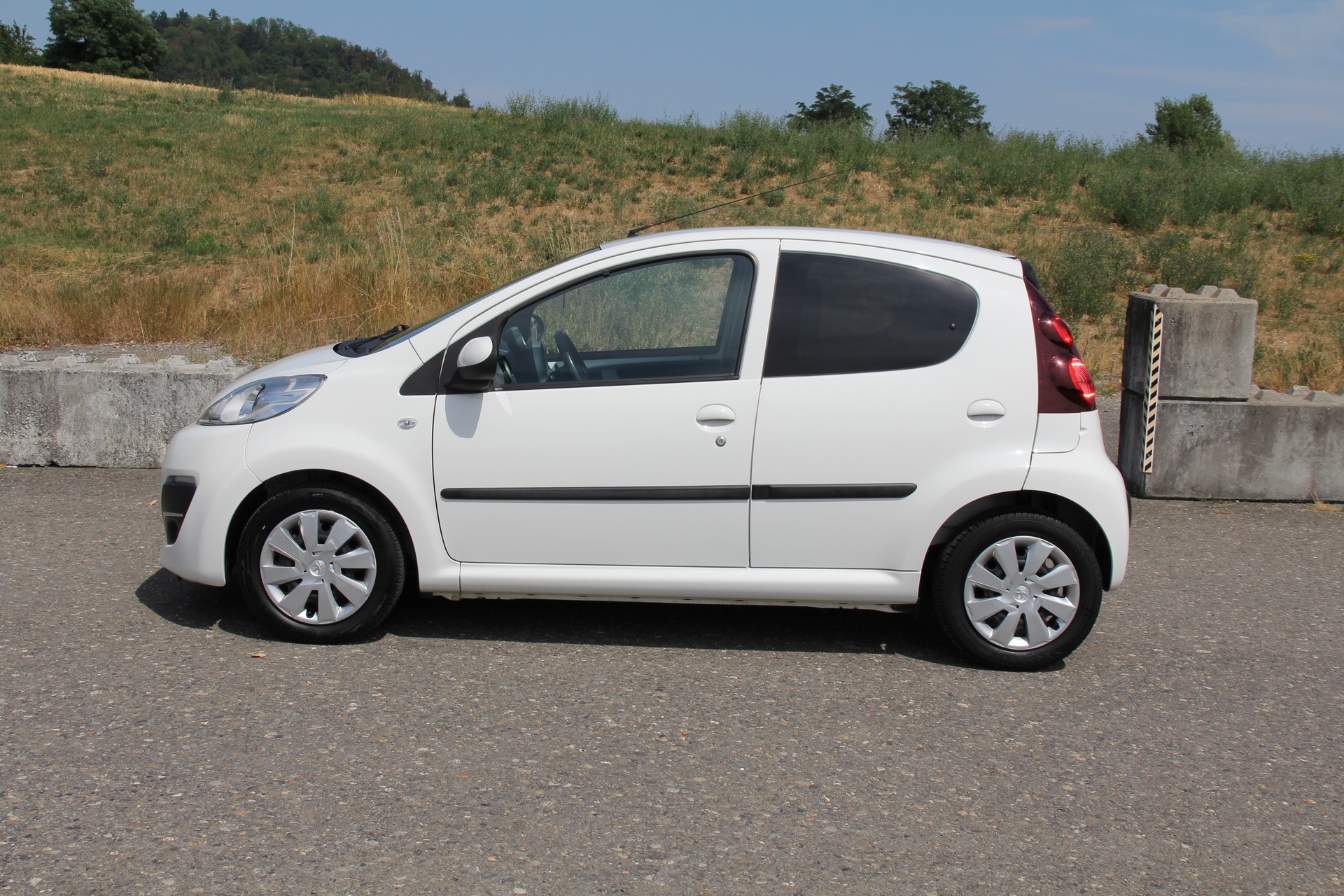 PEUGEOT 107 1.0 Style BMP5