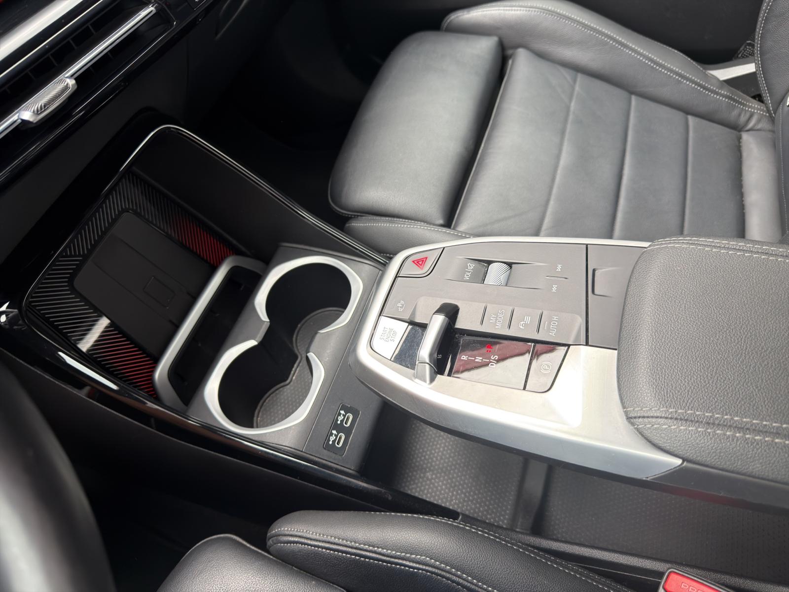BMW X1 sDrive 20i 48V M Sport-image-12