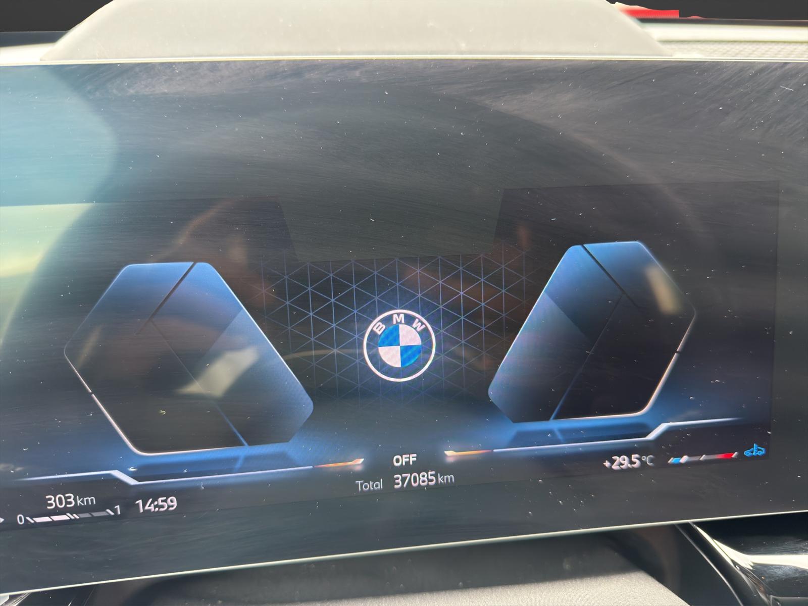 BMW X1 sDrive 20i 48V M Sport-image-13