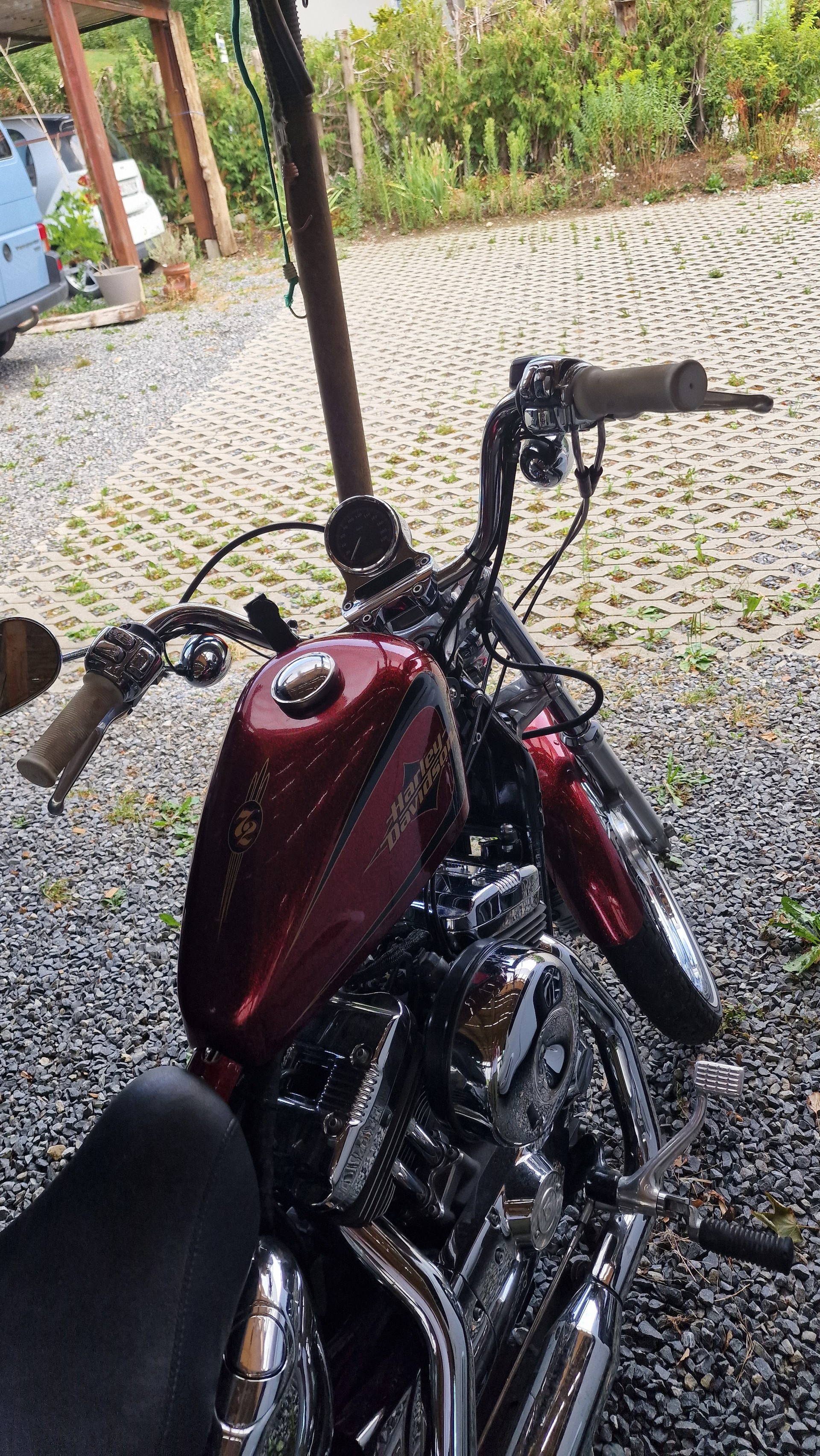 HARLEY-DAVIDSON XL 1200 V Seventy Two-image-10