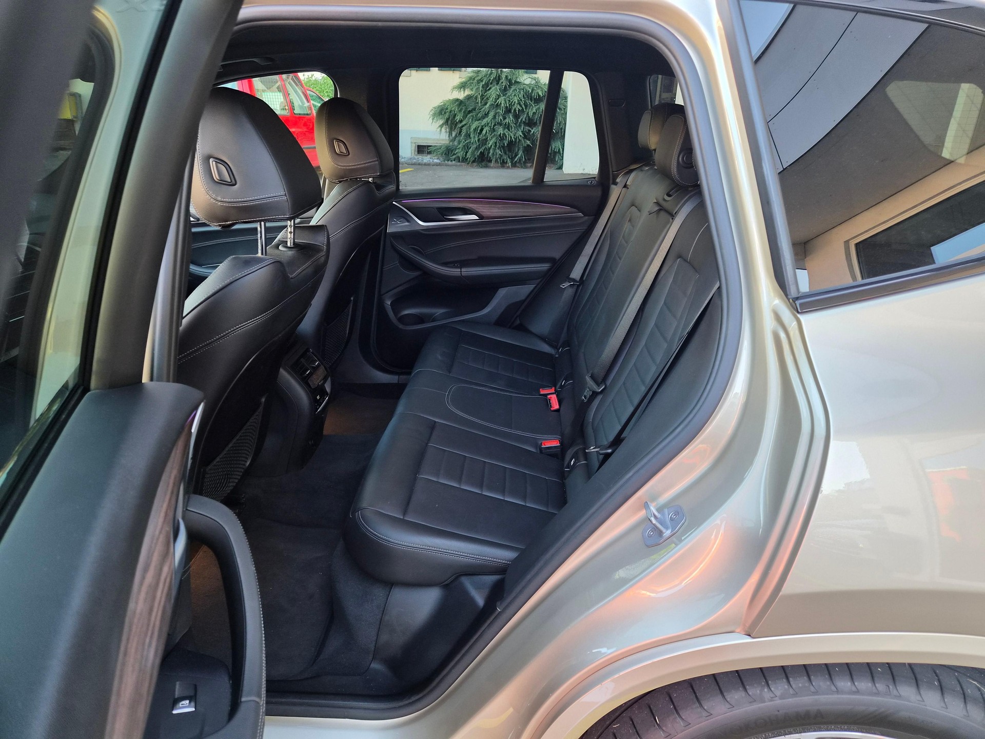 BMW X3 20d xDrive-image-9