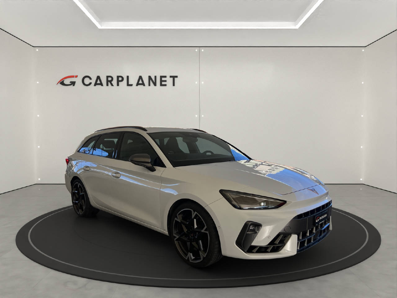 CUPRA Leon ST 2.0 TSI VZ 333PS 4x4 4Drive DSG *inkl. AHK*-showroom-element-1