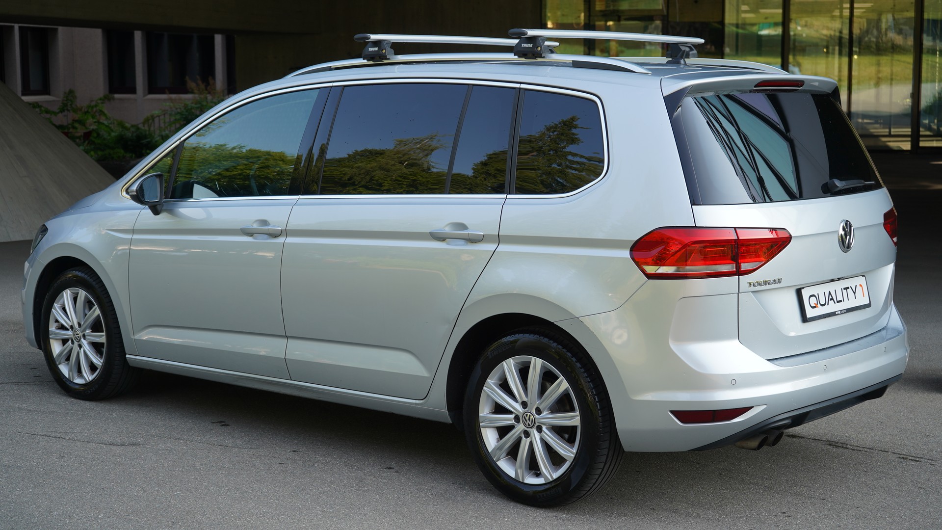 VW Touran 1.4 TSI BlueMotion Technology Trendline DSG-showroom-element-2