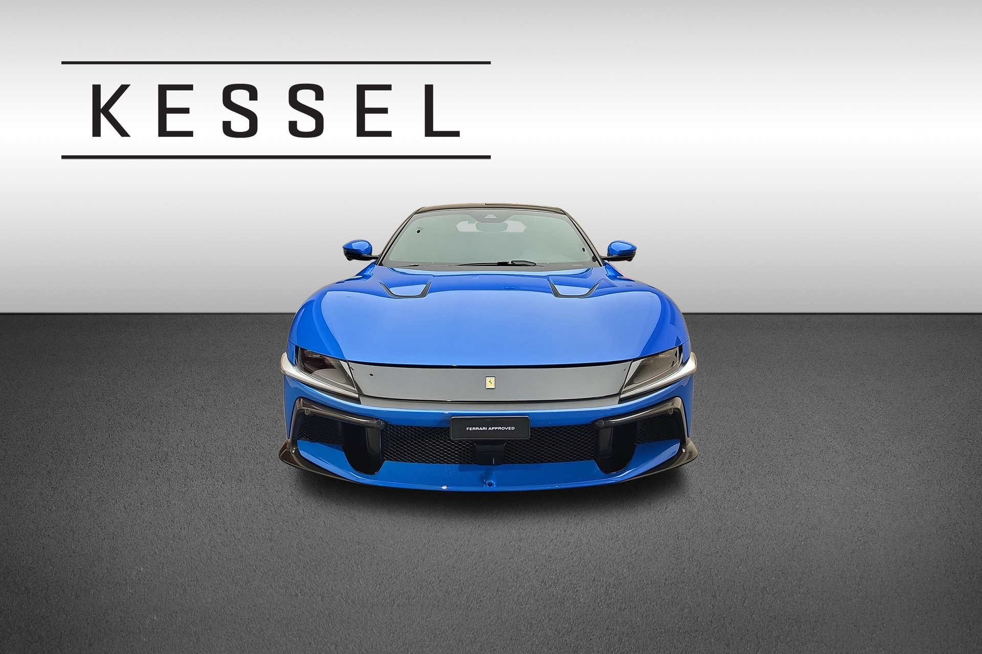 FERRARI 12 Cilindri-showroom-element-1