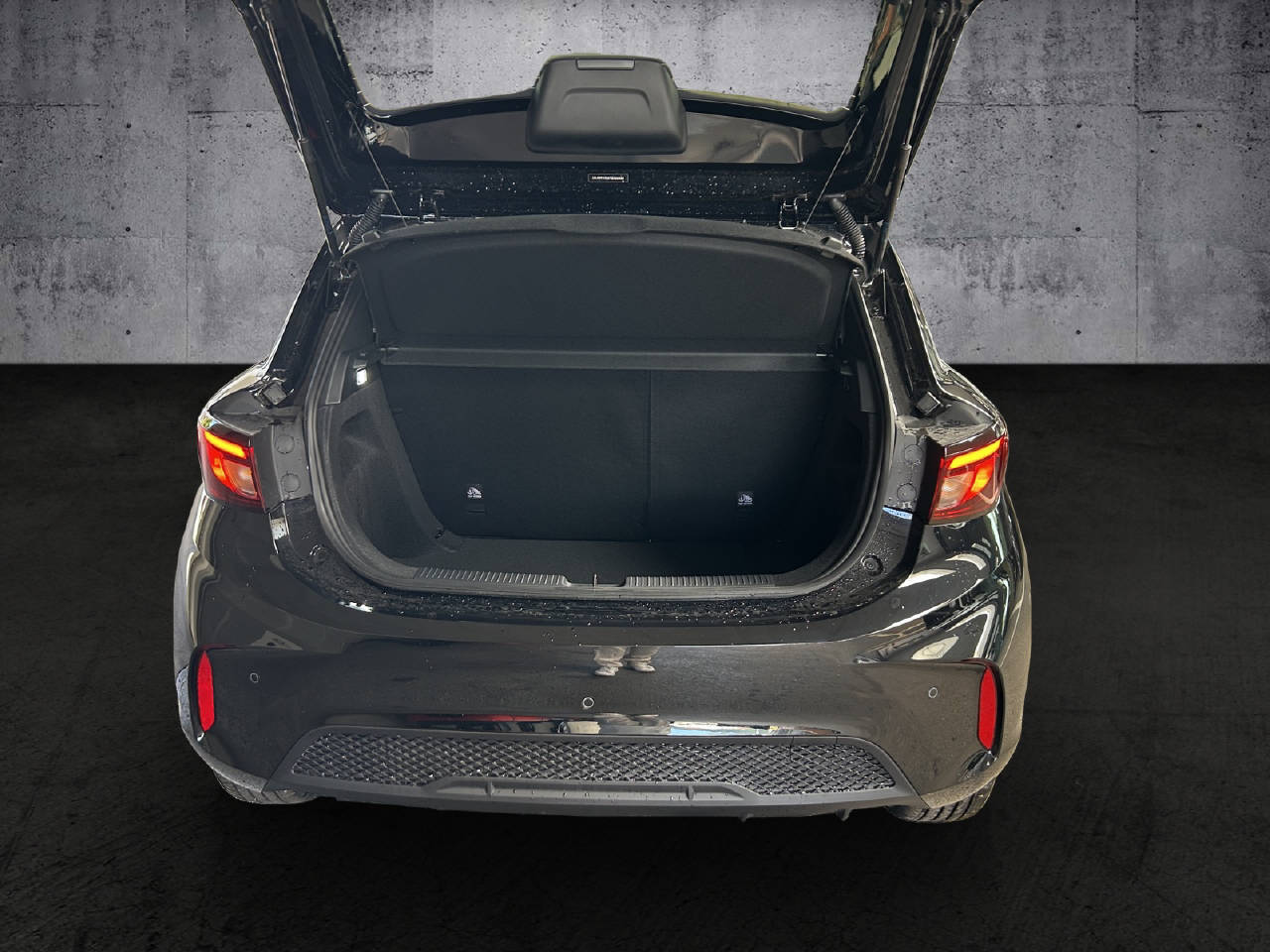 MG 3 1.5 Hybrid Luxury-image-8
