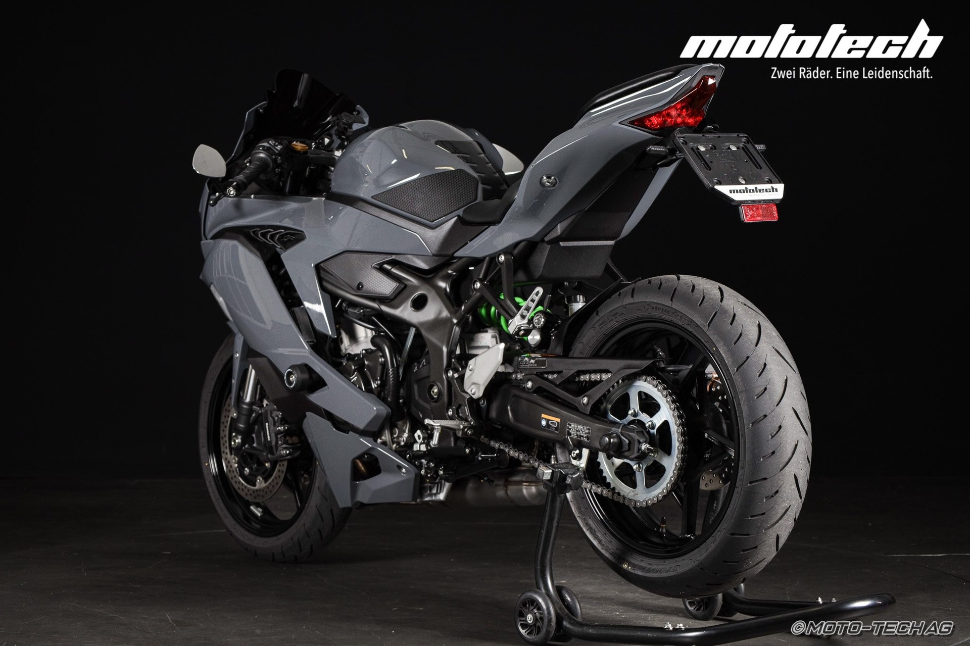 KAWASAKI Ninja ZX-4RR (35kW) STAGE 1 Stonehenge Grey-image-3