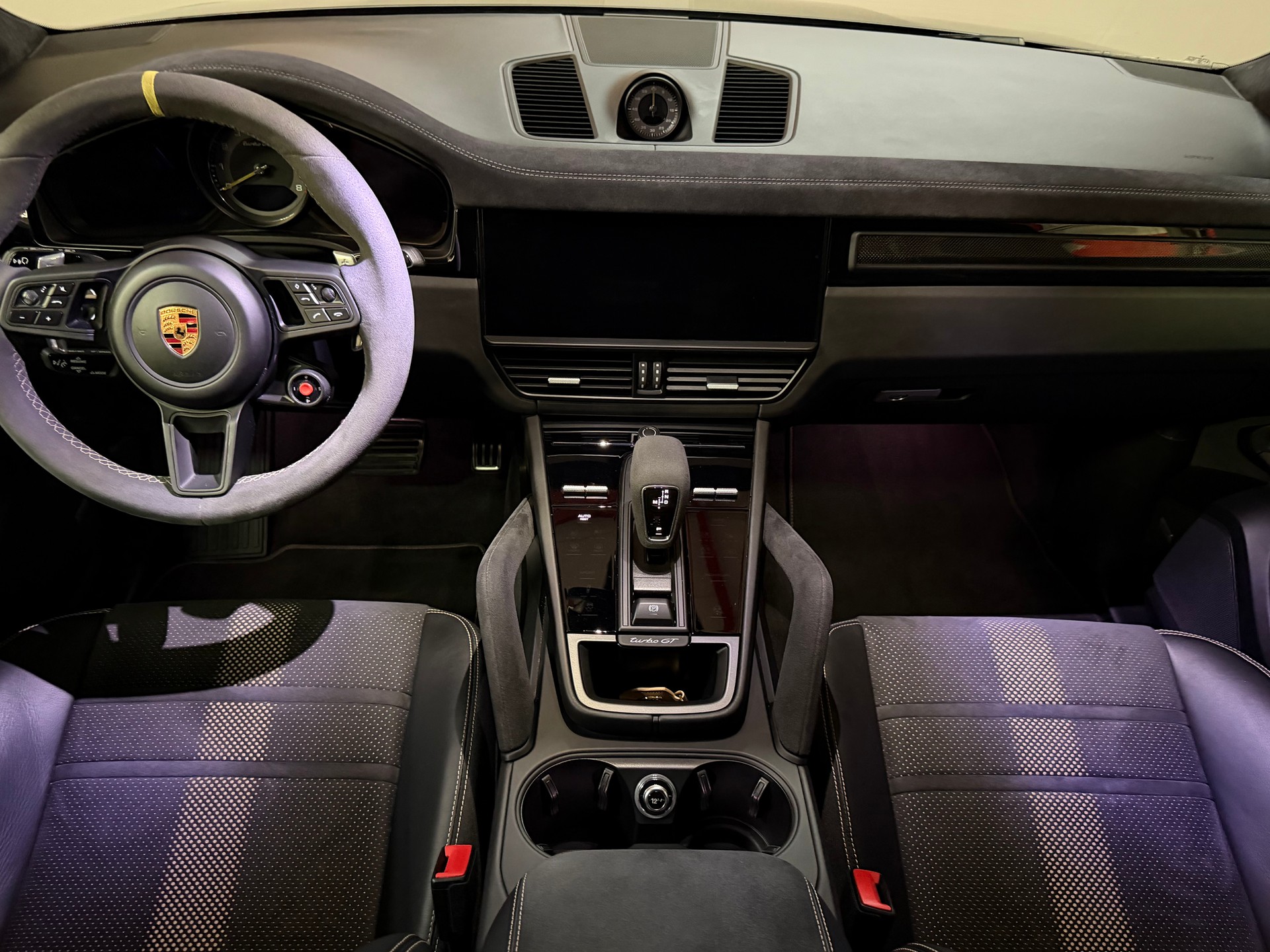 PORSCHE Cayenne Turbo GT incl. Approved-image-17