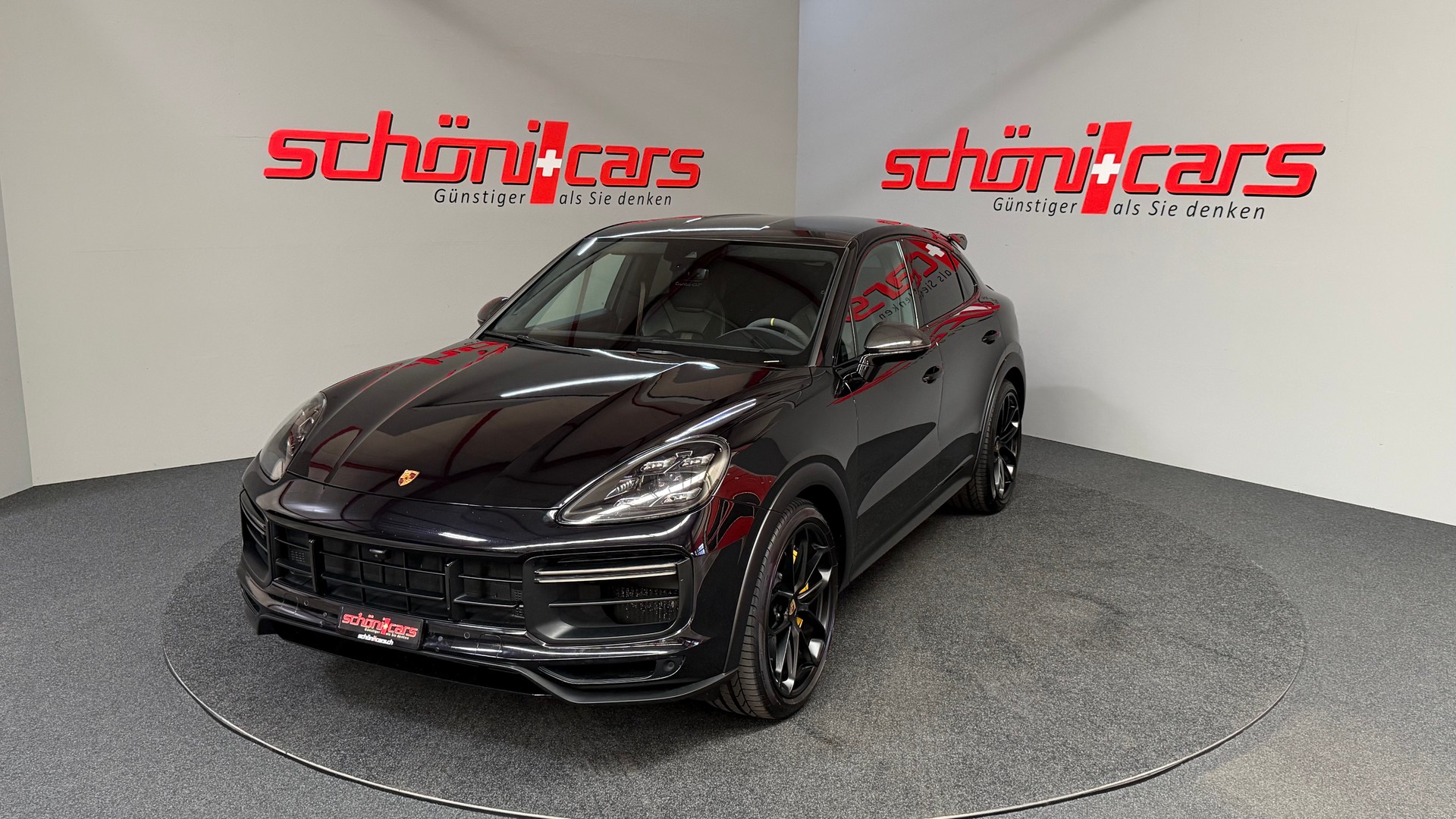 PORSCHE Cayenne Turbo GT incl. Approved-showroom-element-1