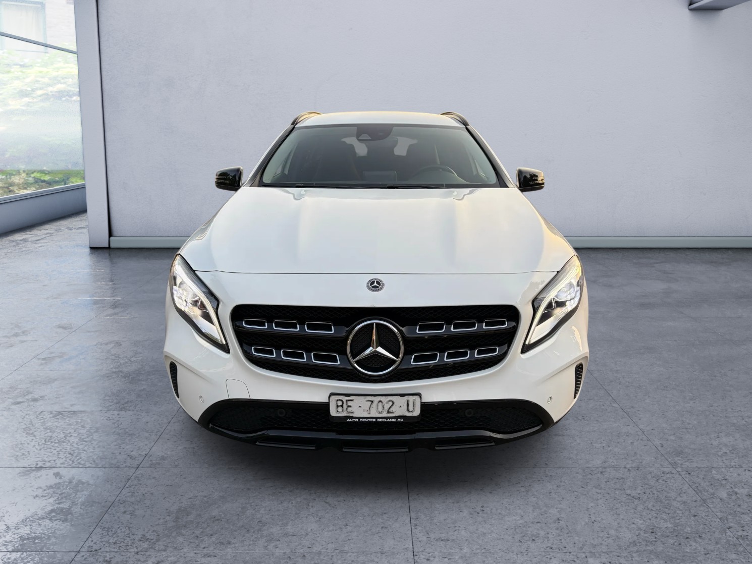 MERCEDES-BENZ GLA 200 Urban 7G-DCT