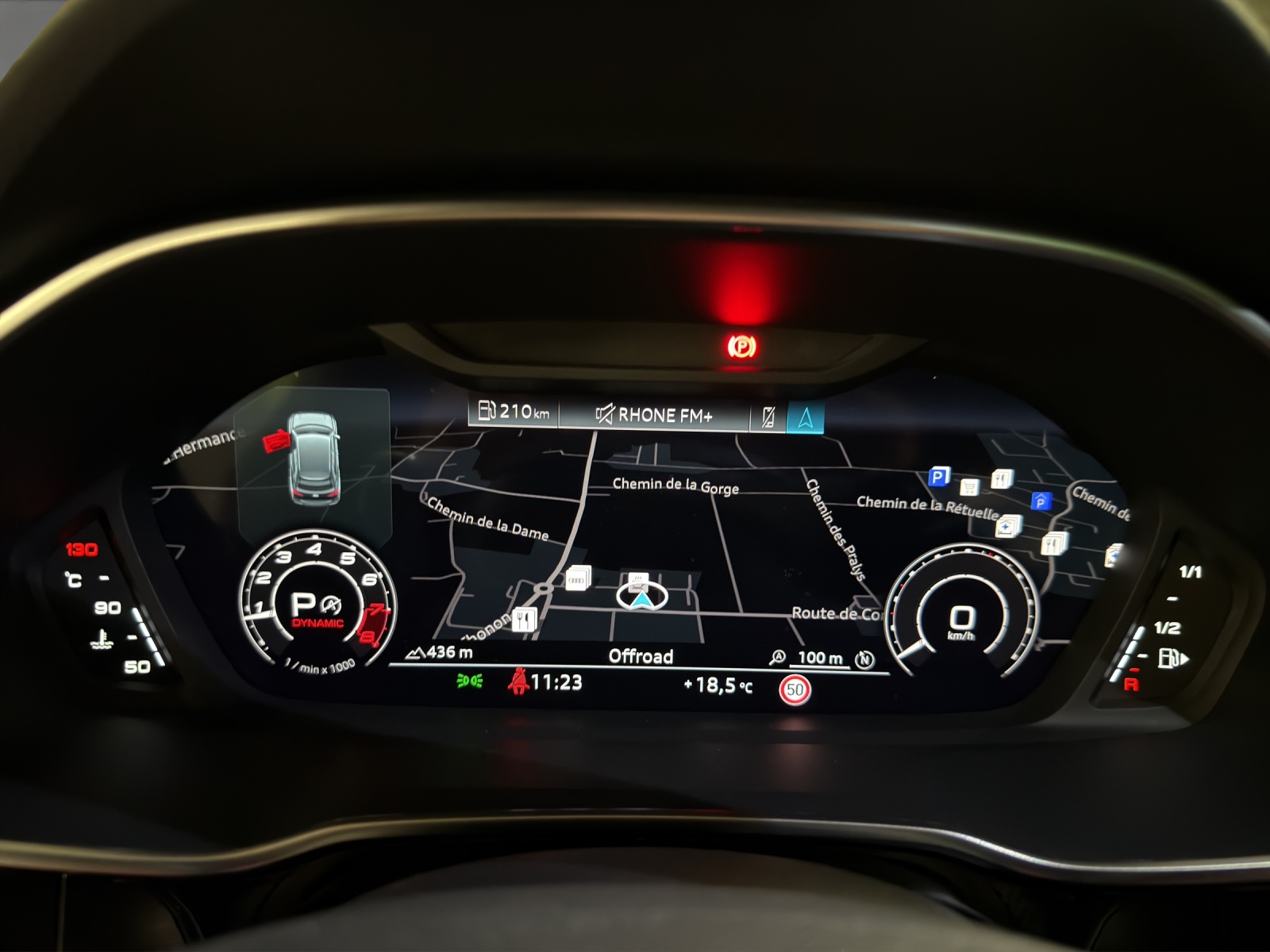 AUDI RS Q3 2.5 TFSI quattro S tronic-image-9