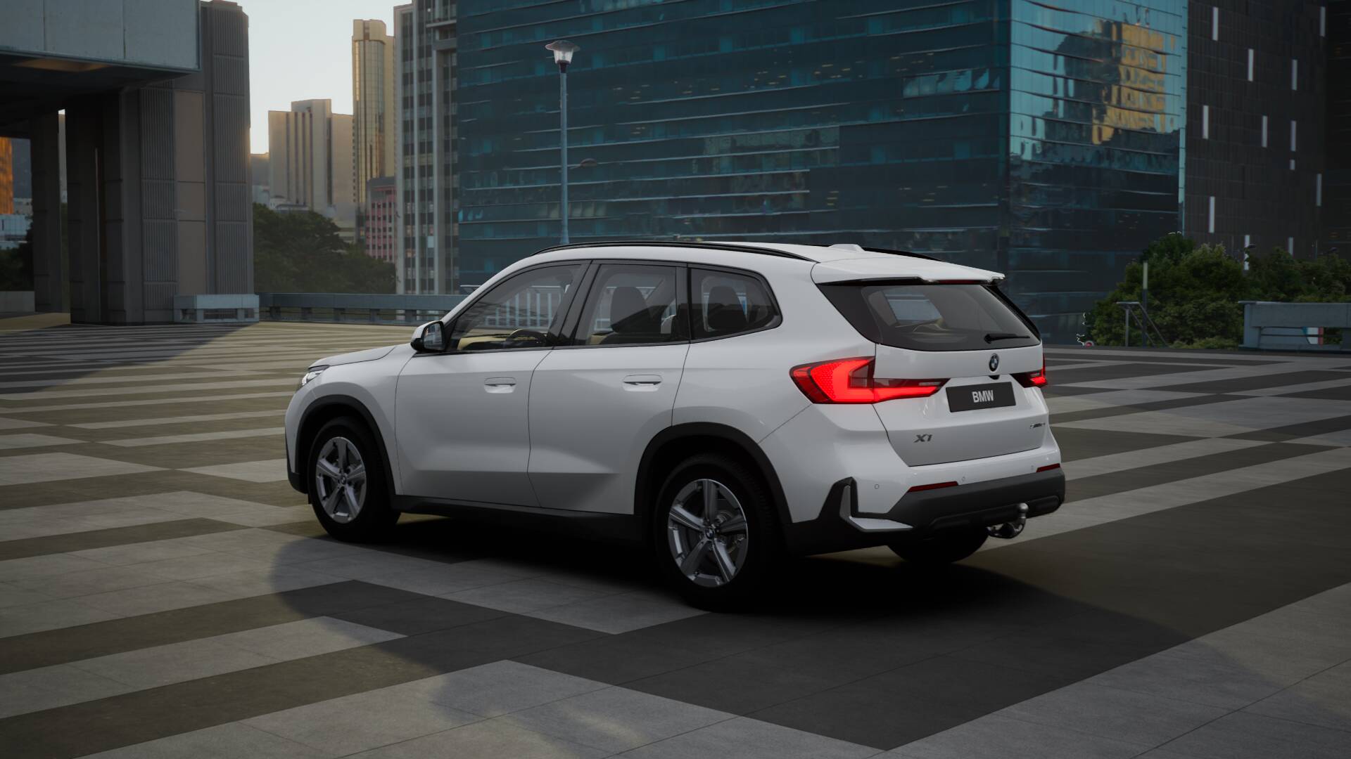 BMW X1 sDrive 18i-image-13