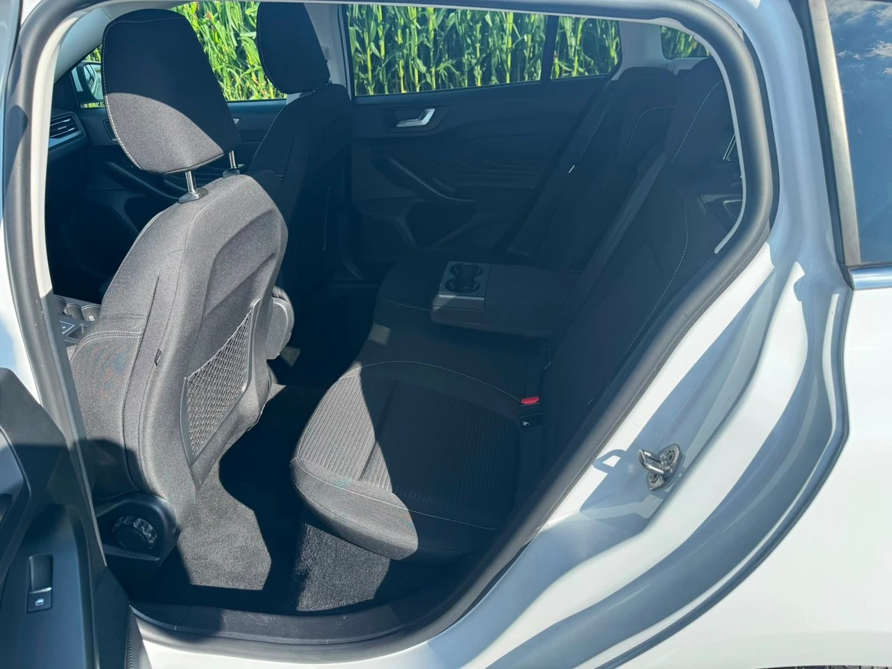 FORD Focus 1.5 TDCi Titanium Automatic-image-7