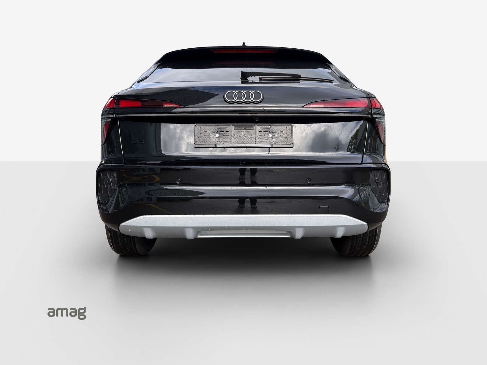 AUDI Q3 Sportback 110 kW TFSI S tronic-showroom-element-3