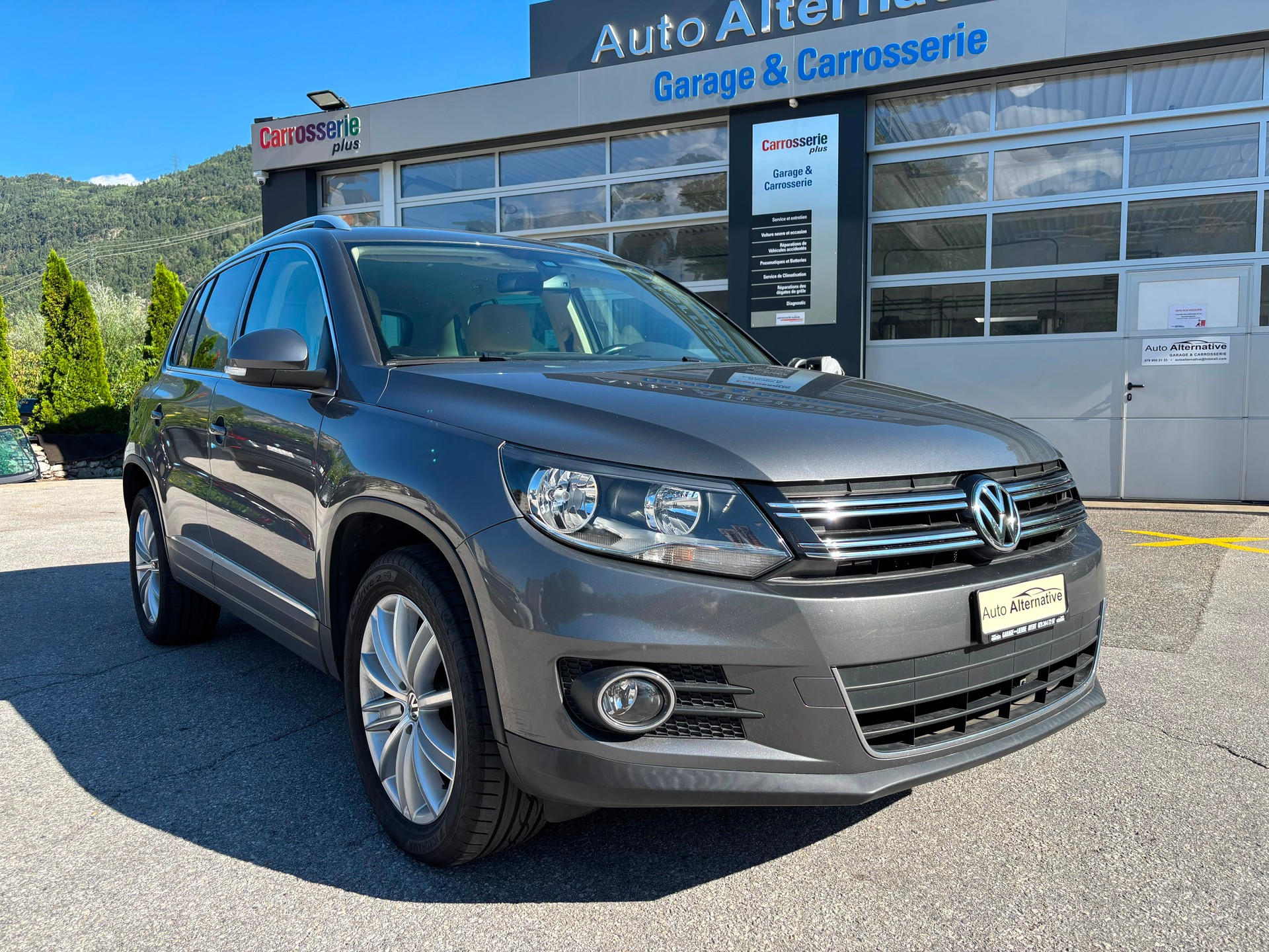 VW Tiguan 1.4 TSI Sport&Style 4Motion-image-28