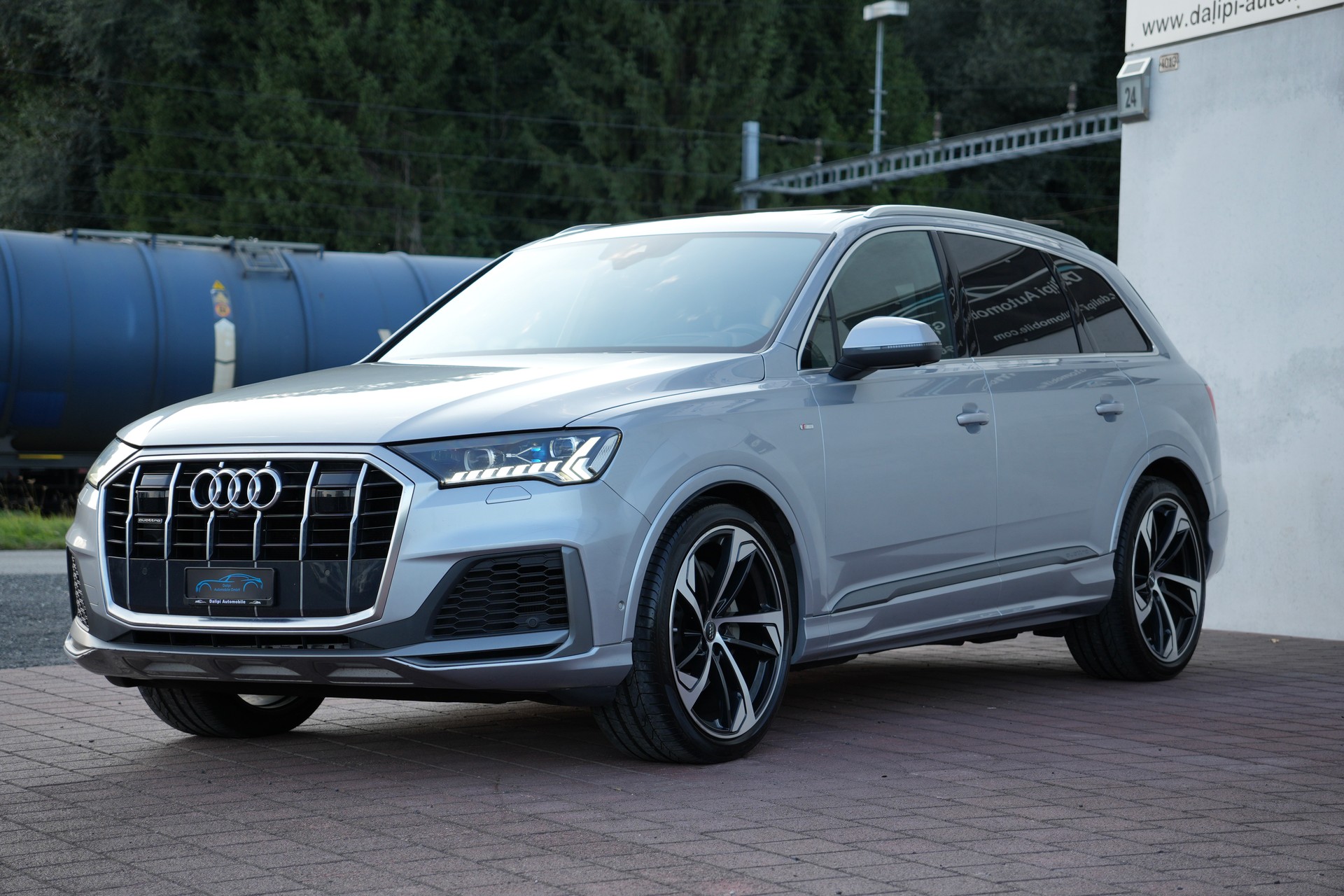 AUDI Q7 50 TDI quattro S Line tiptronic (7-Plätzer)-image-7