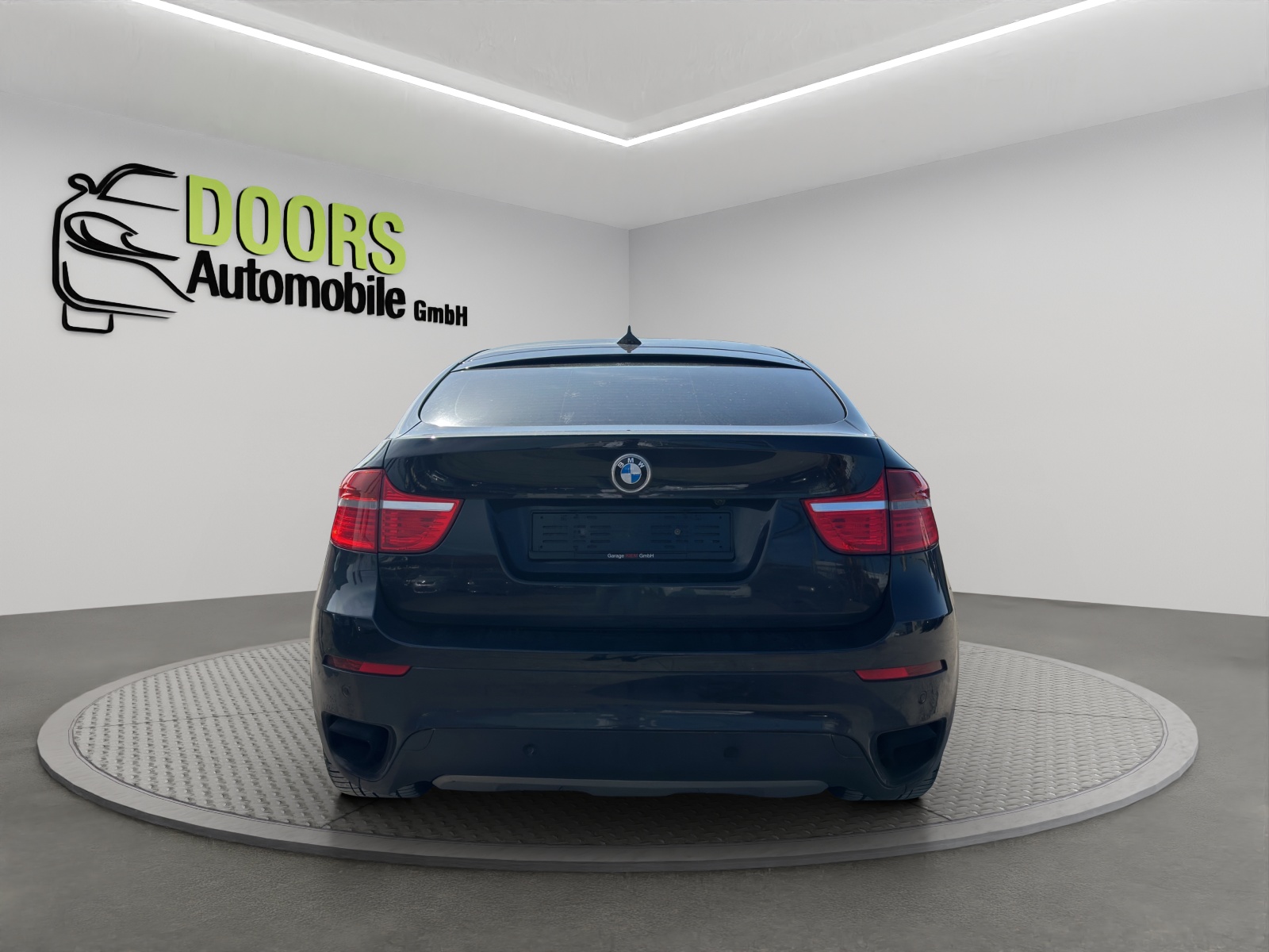 BMW X6 xDrive 50i Steptronic-showroom-element-3