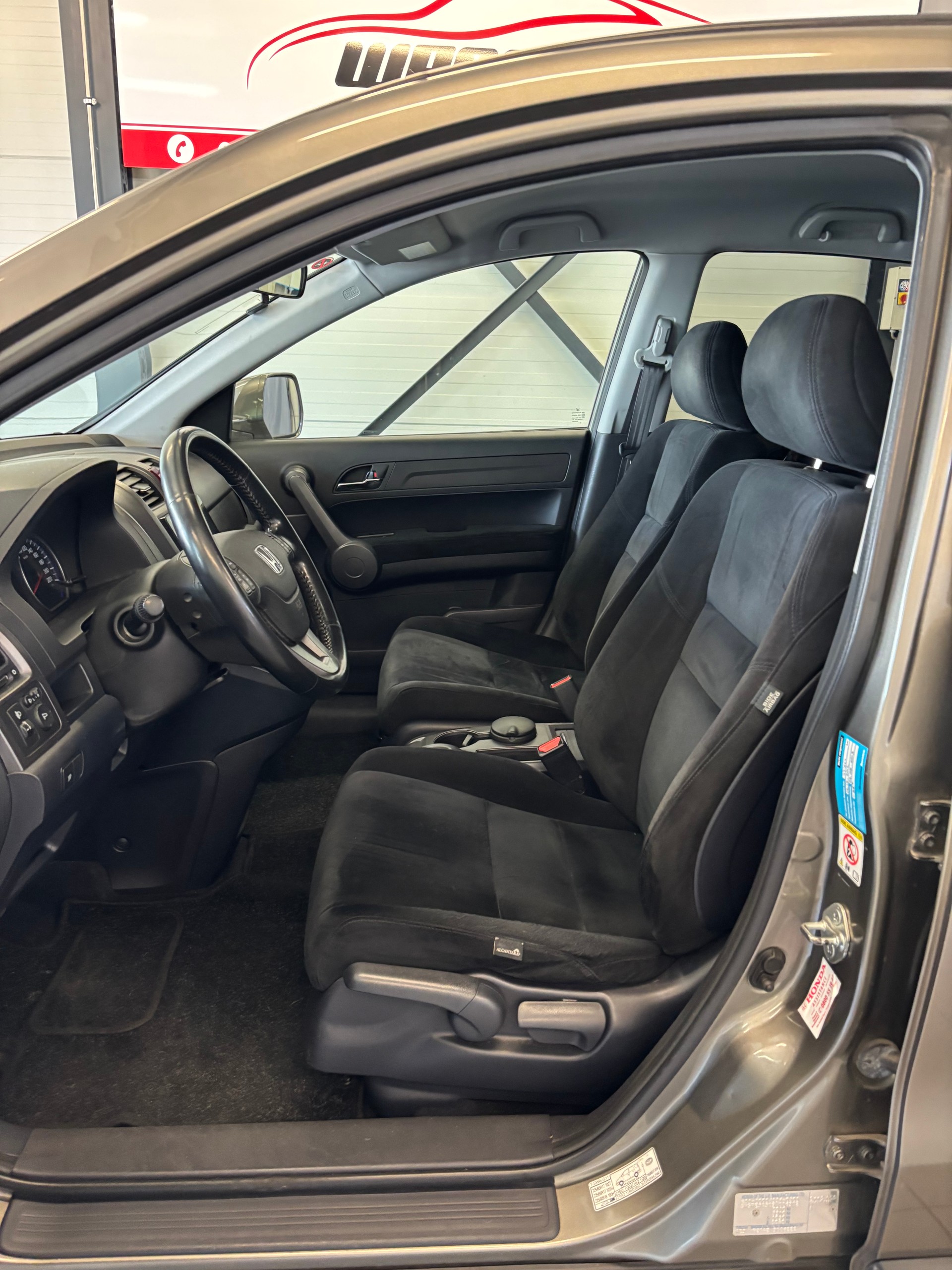 HONDA CR-V 2.0 4WD Elegance-image-7