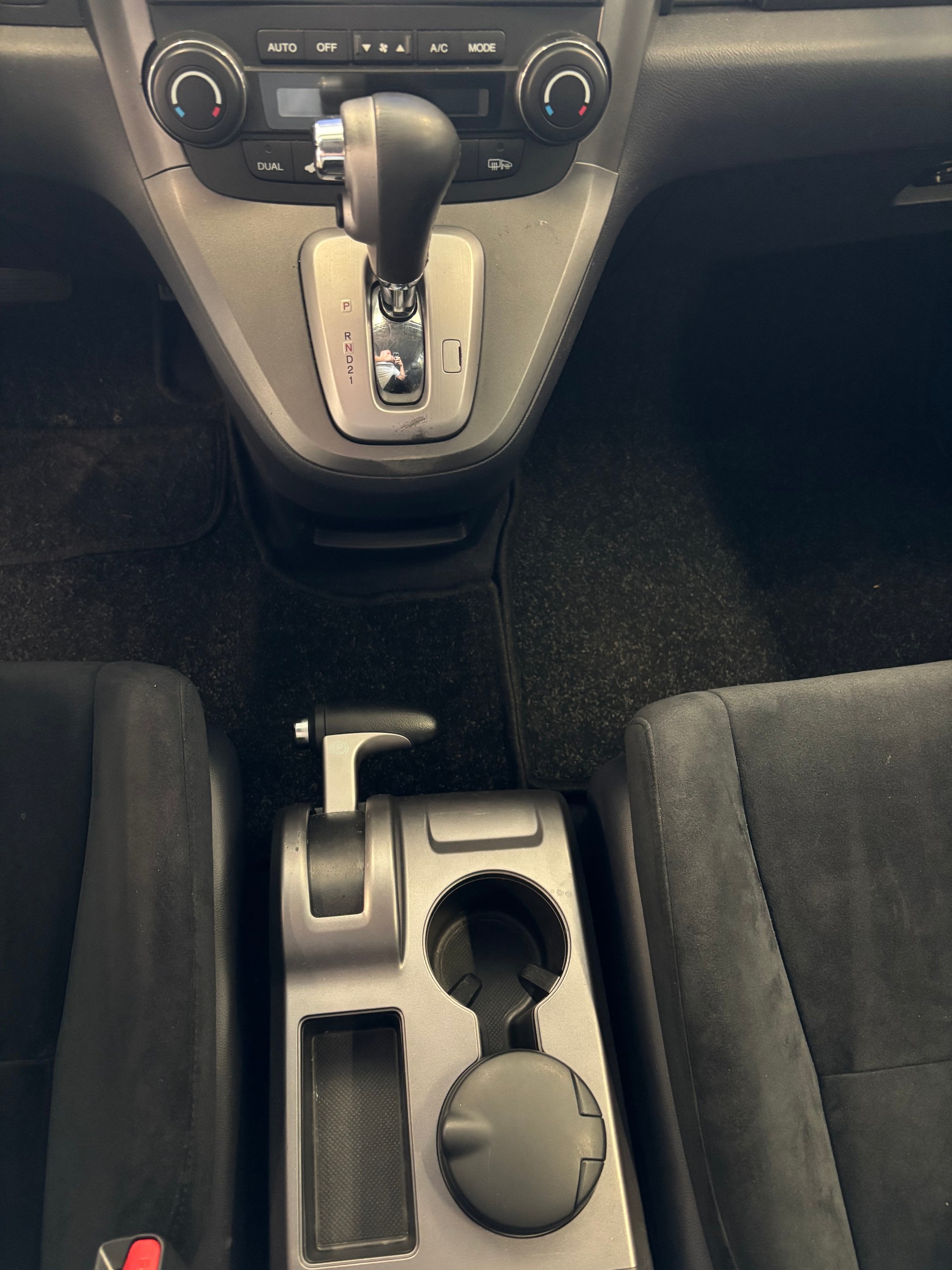 HONDA CR-V 2.0 4WD Elegance-image-10