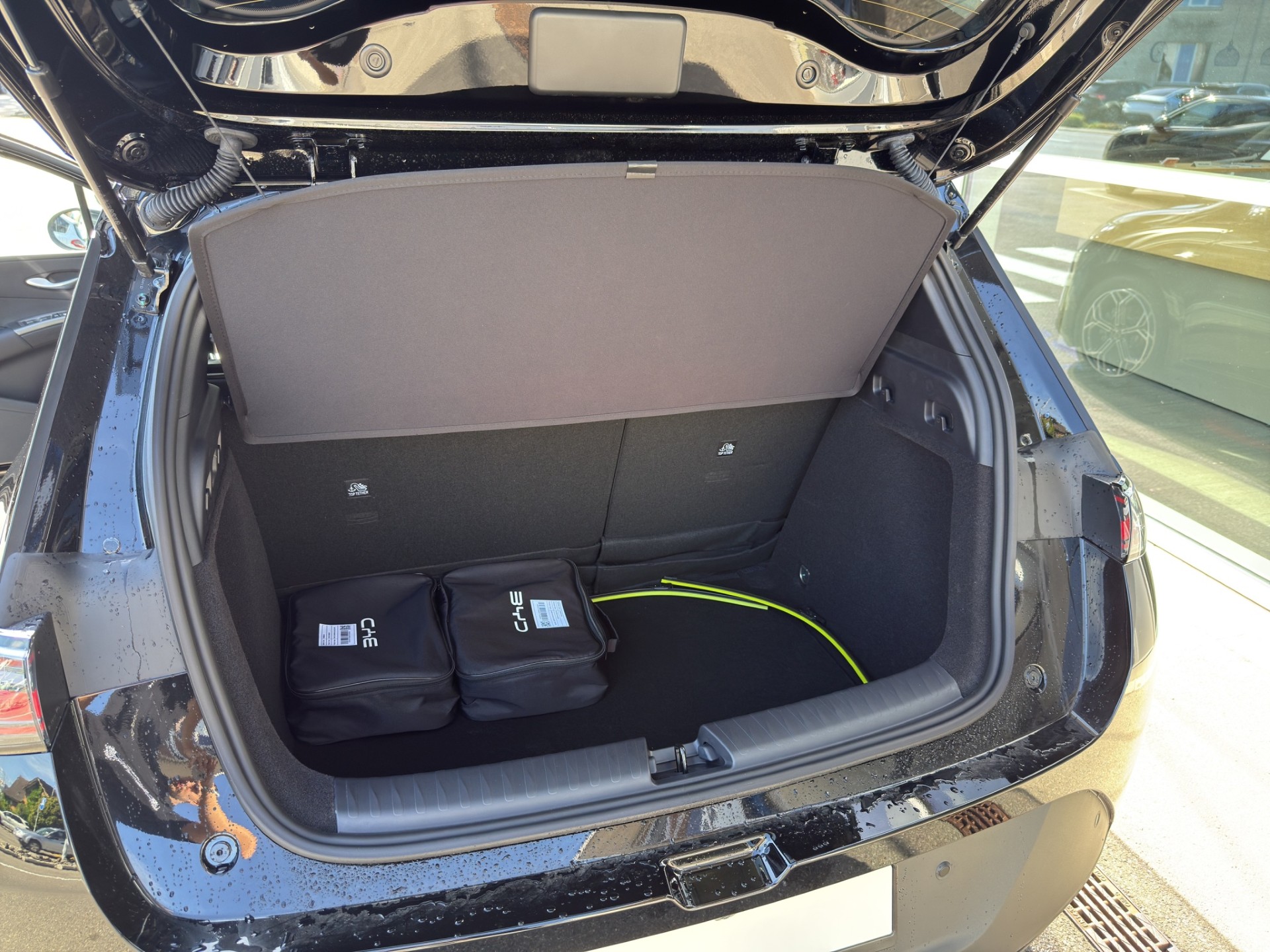 BYD Dolphin G DM-i Comfort-image-14