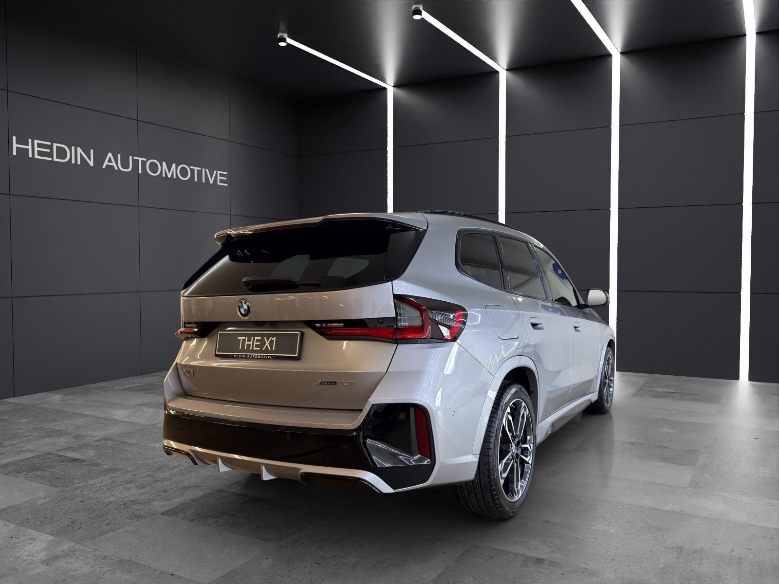 BMW X1 U11 23i xDrive-image-4