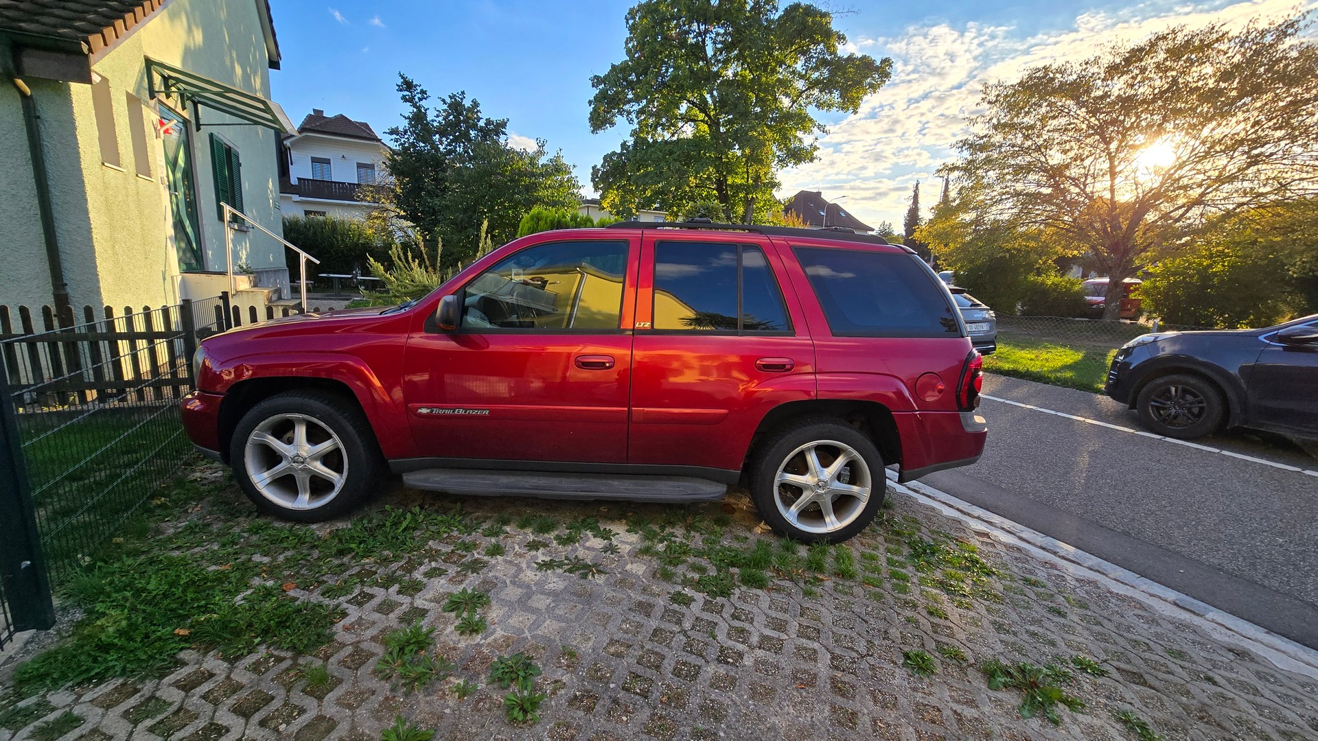 CHEVROLET 4.2 LT Premium-image-1