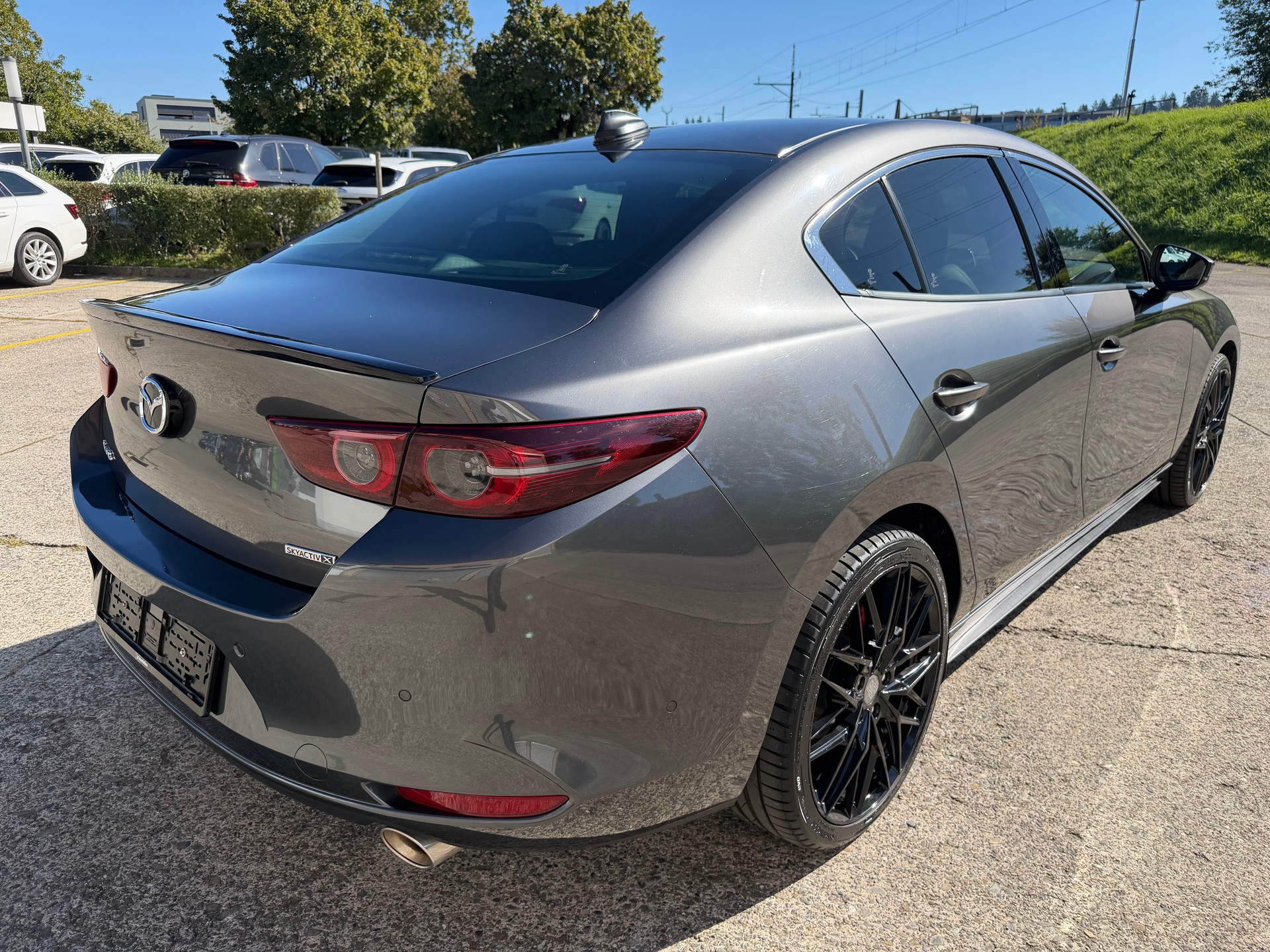 MAZDA 3 Sedan SKYACTIV-X M Hybrid 180 Revolution Automat-image-4
