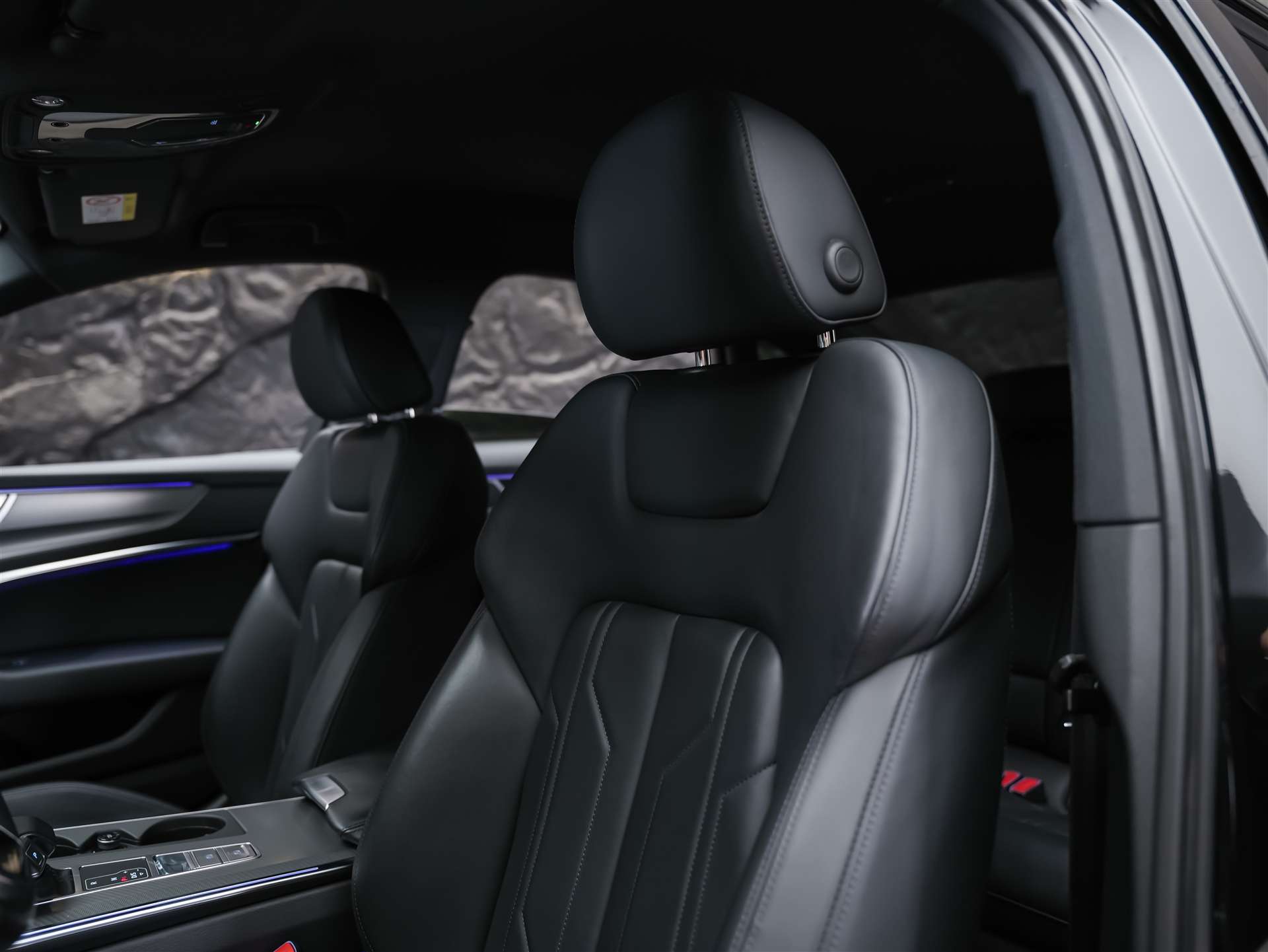 AUDI A6 Limousine 40 TDI Sport quattro S-tronic *ALL BLACK*21" Felgen*Voll Leder*-image-9