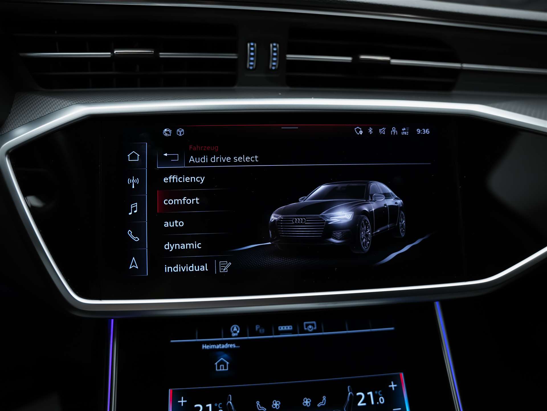 AUDI A6 Limousine 40 TDI Sport quattro S-tronic *ALL BLACK*21" Felgen*Voll Leder*-image-33