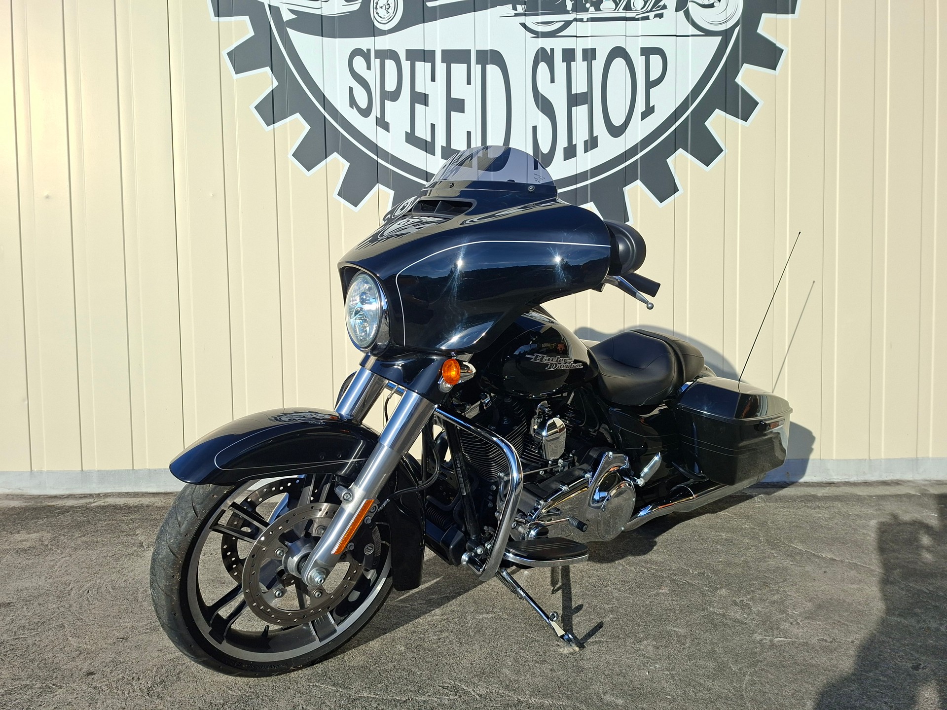 HARLEY-DAVIDSON FLHXS Street Glide Special ABS-image-2