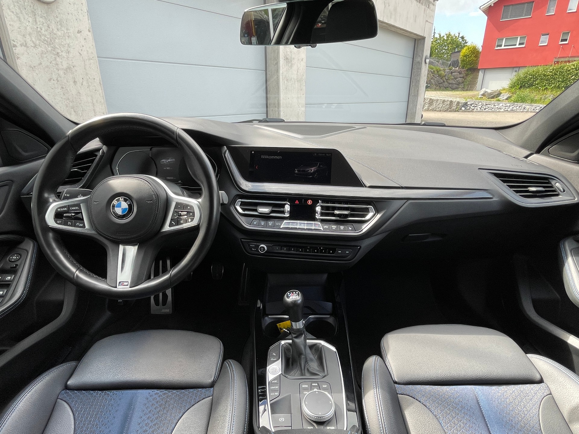 BMW 118i M Sport-image-10