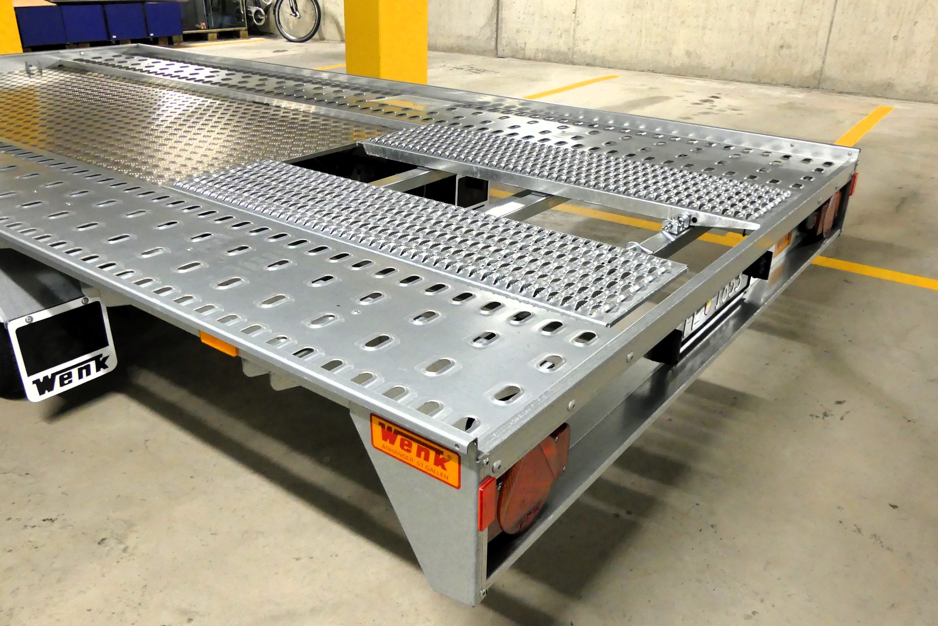 HUMBAUR FAHRZEUGTRANSPORTER ZU VERMIETEN ODER ZU VERKAUFEN-image-5