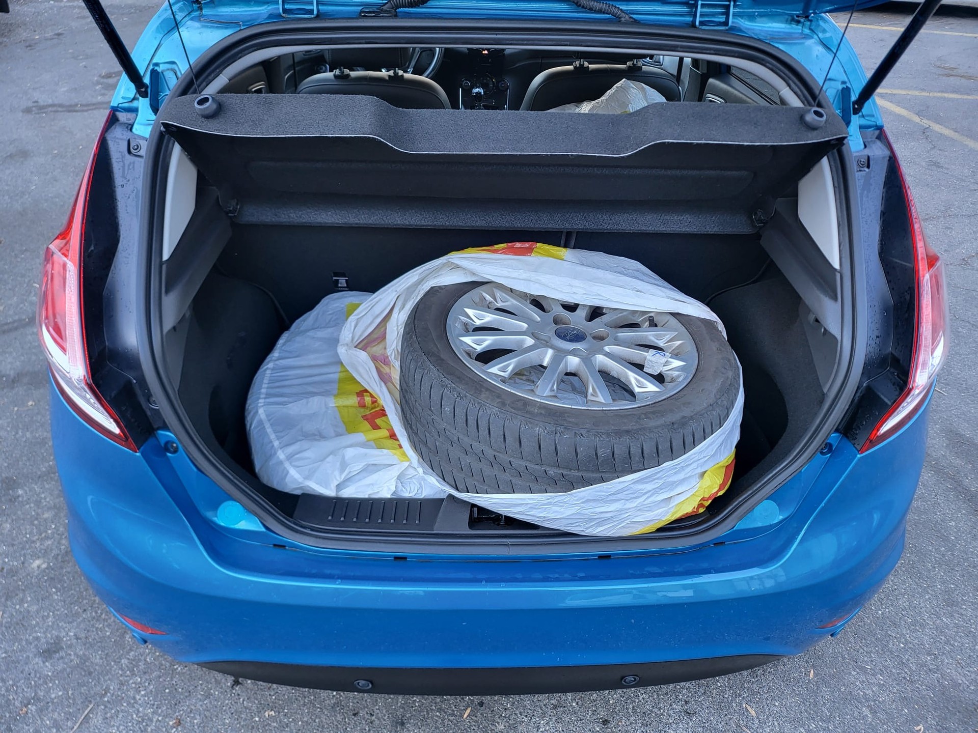 FORD Fiesta 1.0 SCTi Titanium-image-9