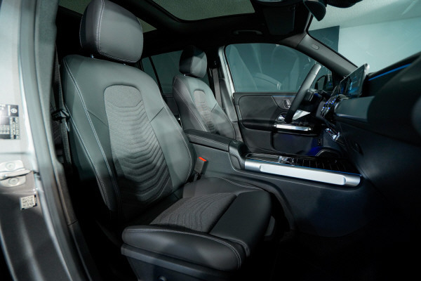 MERCEDES-BENZ GLB 200 d Progress 4MATIC-image-8