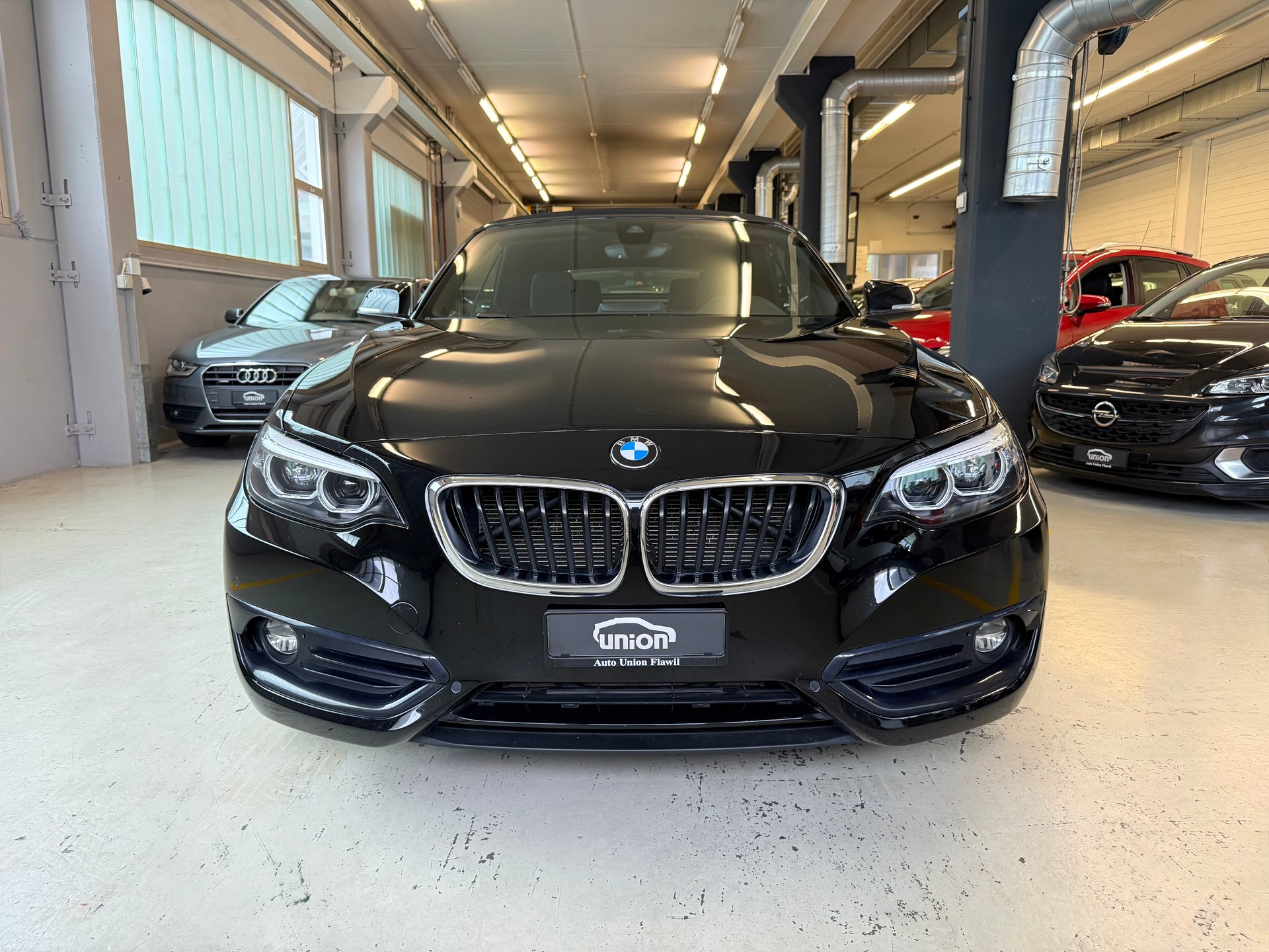 BMW 220d Sport Line Steptronic-image-2
