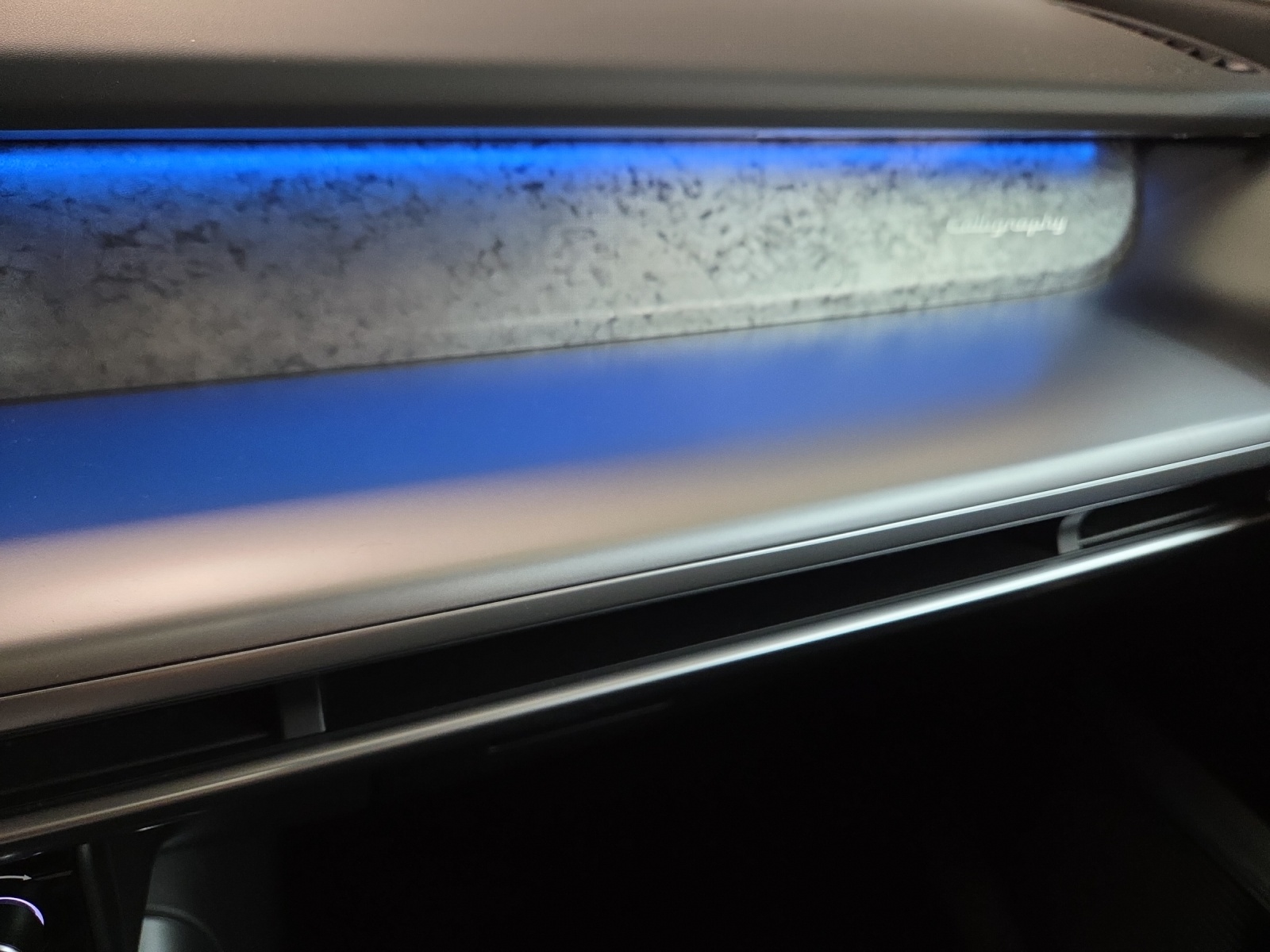 HYUNDAI Ioniq 9 110kWh Vertex Caligraphy 4WD-image-12