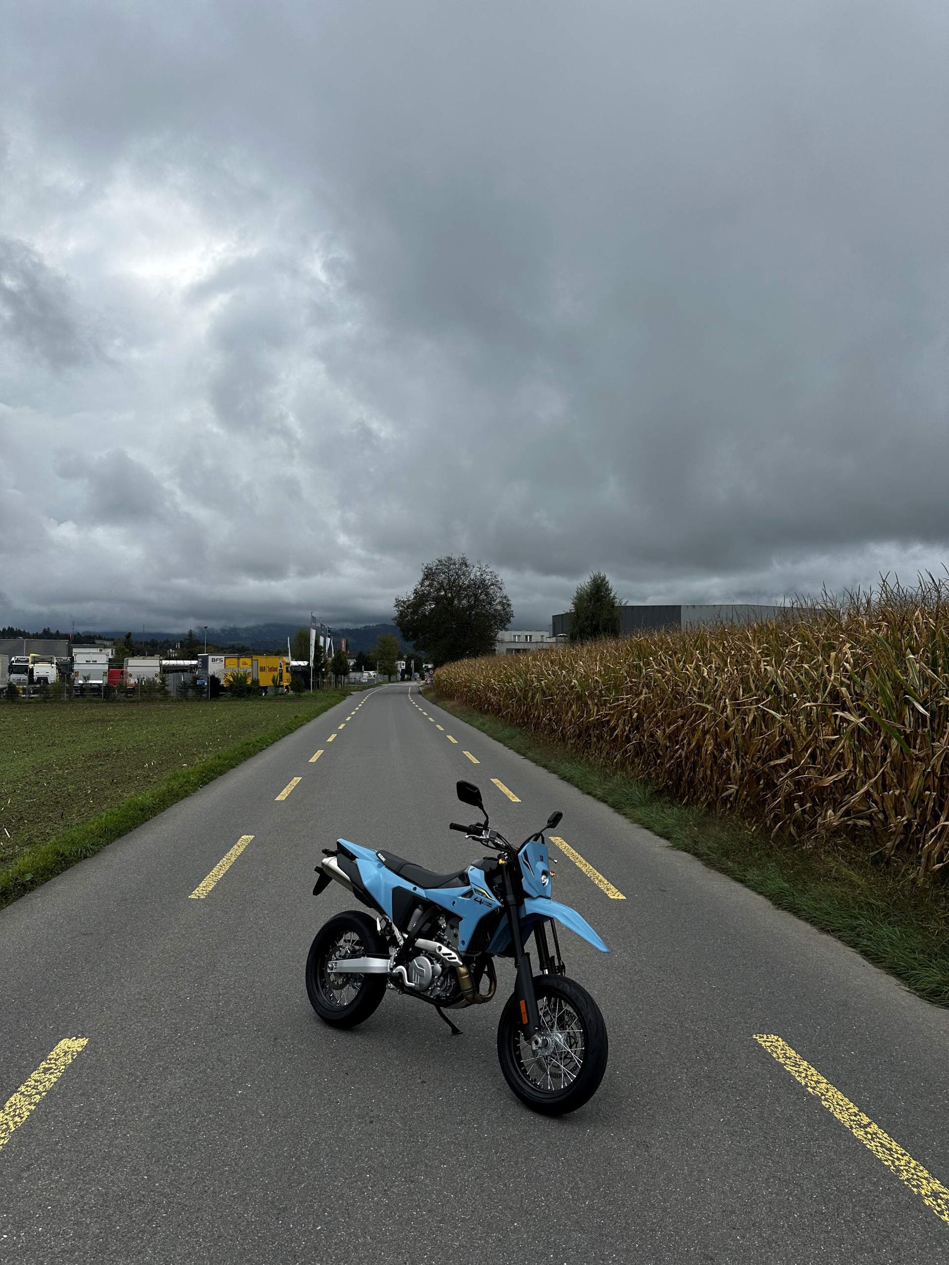 SUZUKI DR-Z 400 SM-image-1