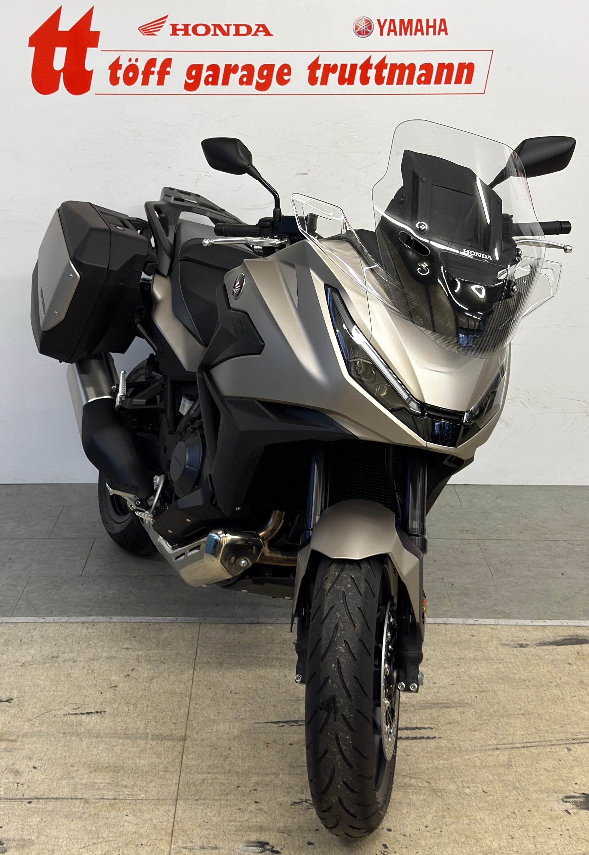 HONDA NT 1100-image-2