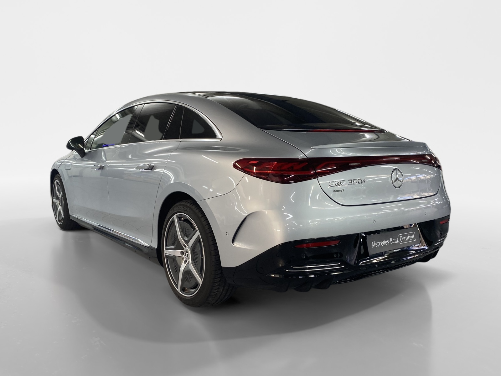 MERCEDES-BENZ EQE 350+ AMG Line-image-4