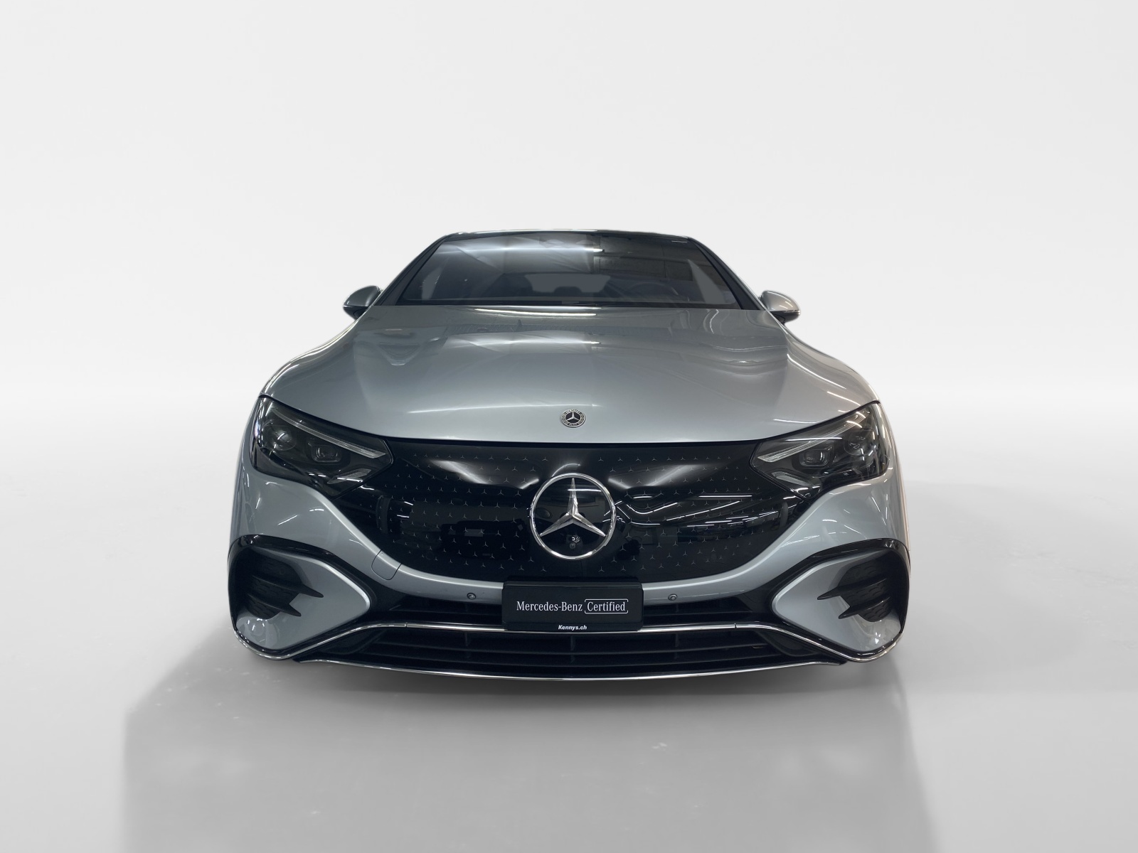 MERCEDES-BENZ EQE 350+ AMG Line-showroom-element-2