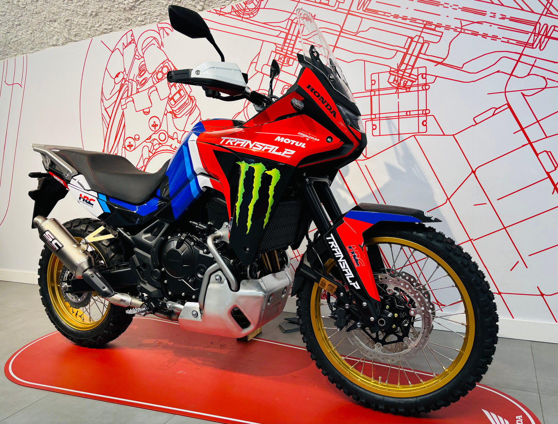 HONDA Transalp DAKAR by Bugnon Motos-image-3