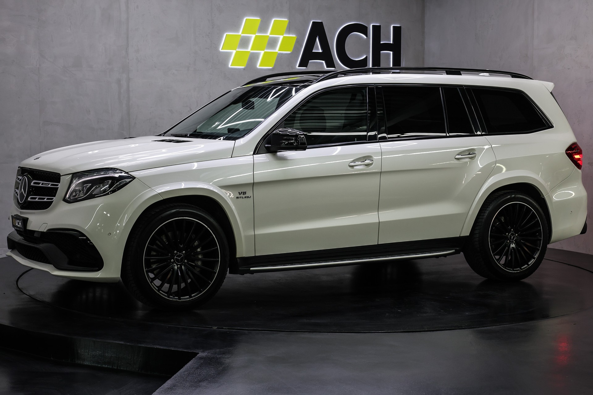 MERCEDES-BENZ GLS 63 V8 AMG 4matic-image-8
