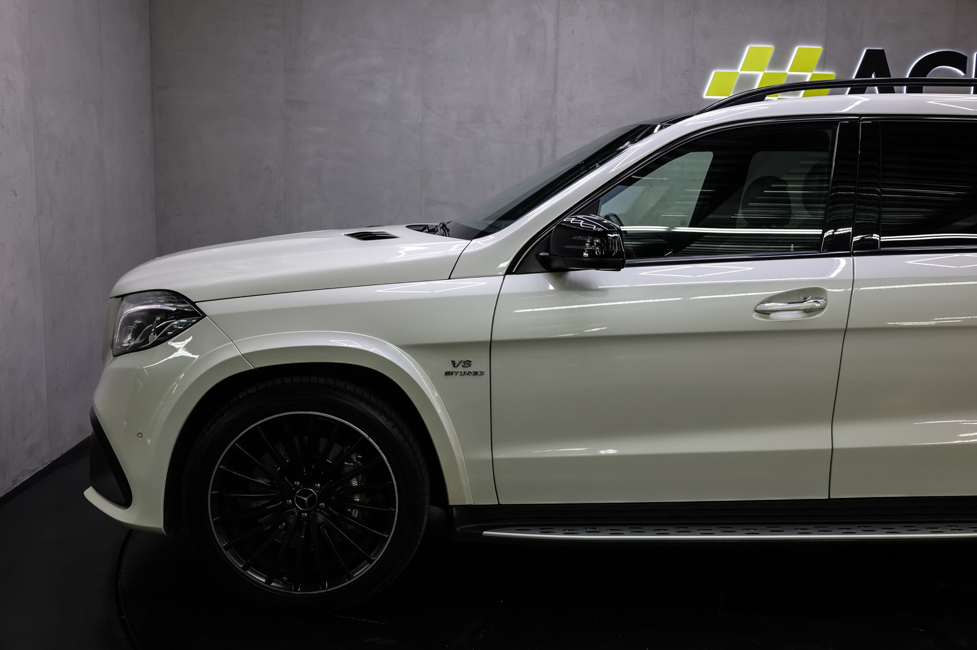 MERCEDES-BENZ GLS 63 V8 AMG 4matic-image-12