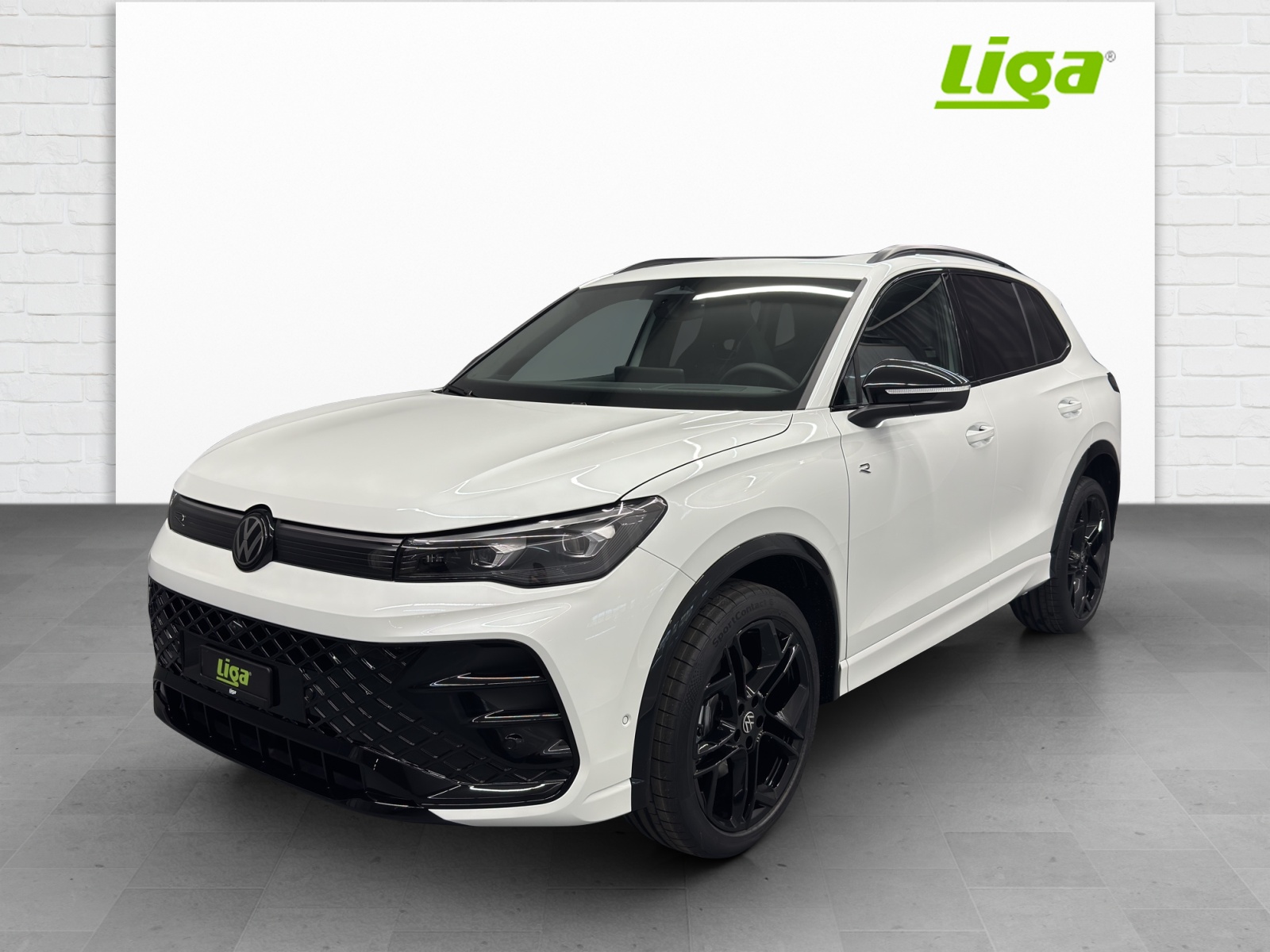 VW Tiguan 2.0 TSI R-Line United DSG 4motion-showroom-element-1