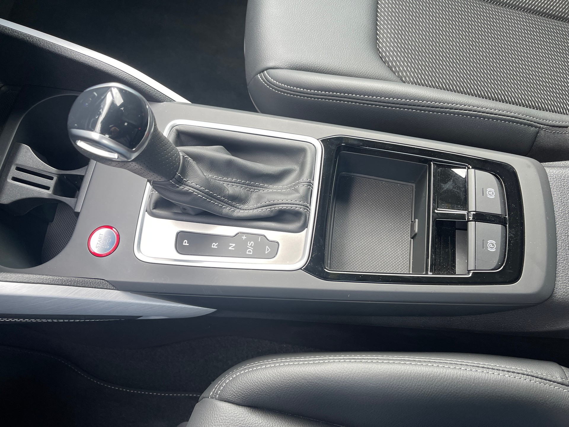 AUDI SQ2 TFSI quattro S-tronic-image-17