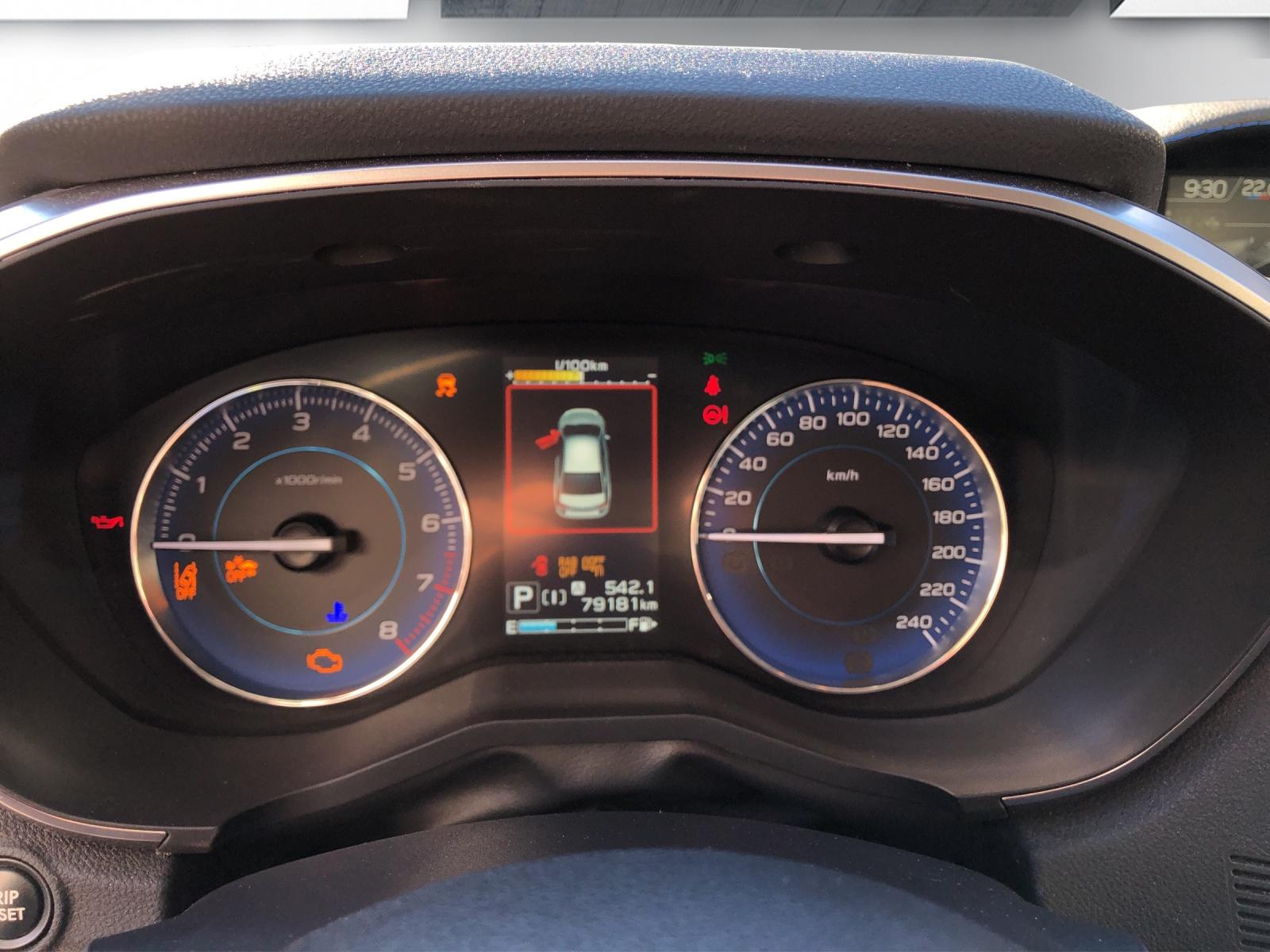 SUBARU XV 2.0i e-Boxer Blue Edition-image-5