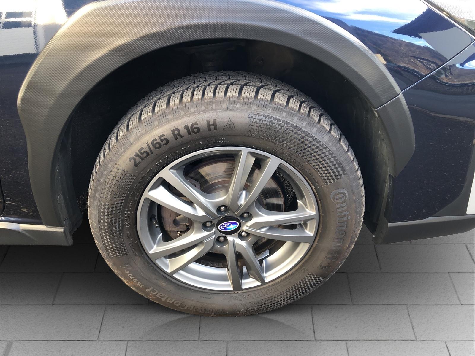 SUBARU XV 2.0i e-Boxer Blue Edition-image-13