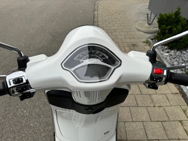 PIAGGIO Vespa 125 Primavera ABS E5+-image-5