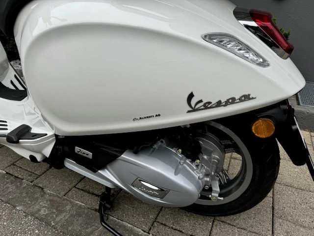 PIAGGIO Vespa 125 Primavera ABS E5+-image-7