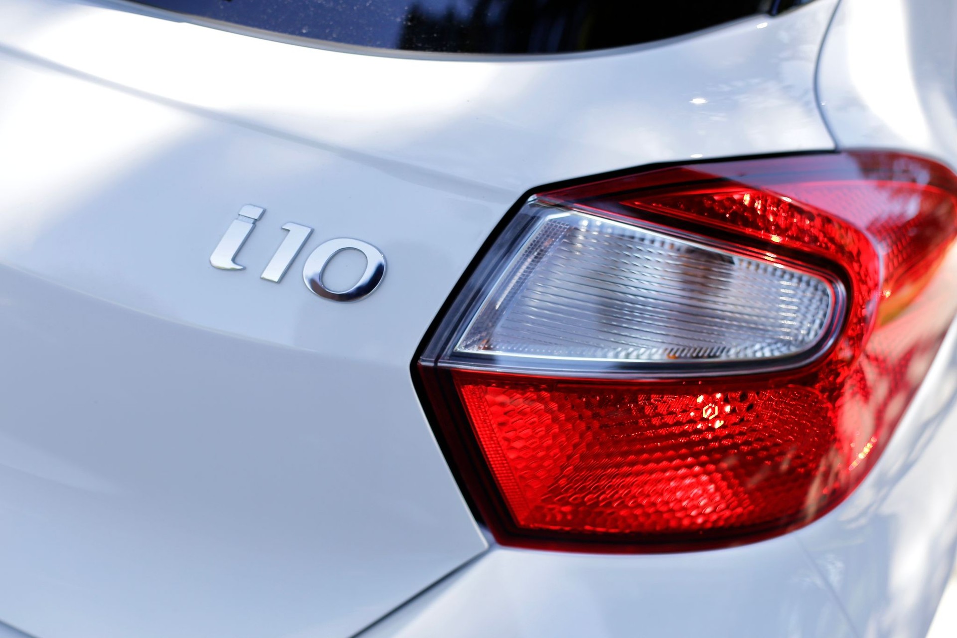 HYUNDAI i10 1.2 Amplia-image-10
